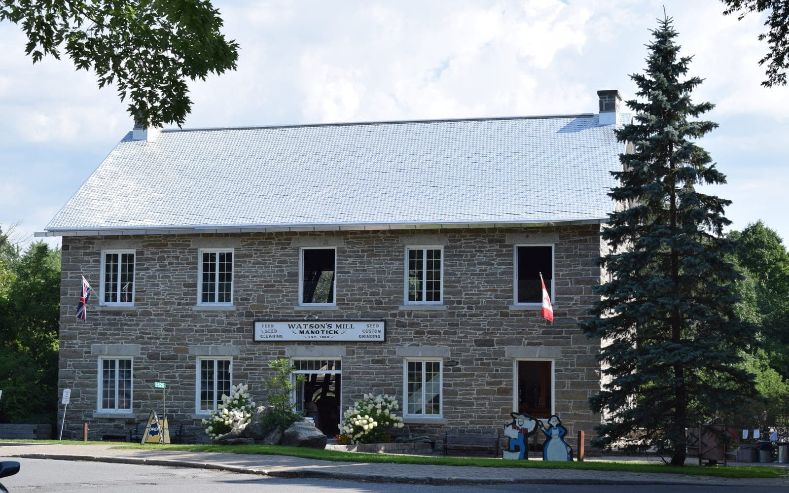 Manotick