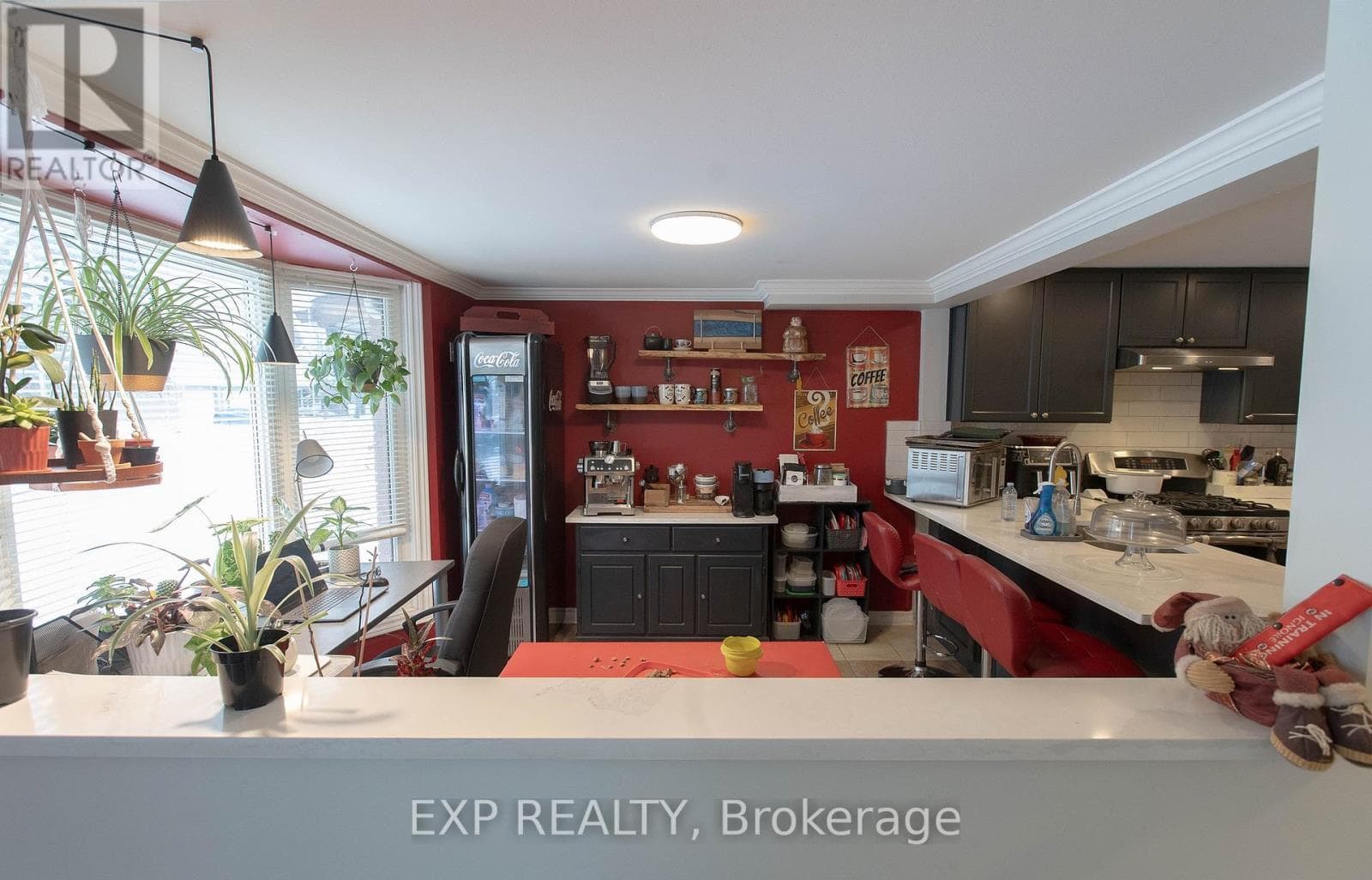 1108 GRENOBLE CRESCENT — photo 2
