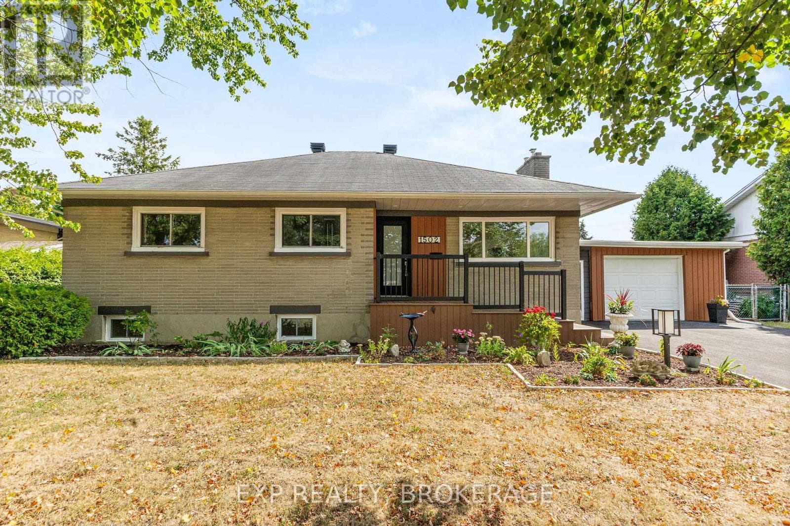 1502 FARNSWORTH AVENUE — photo 2