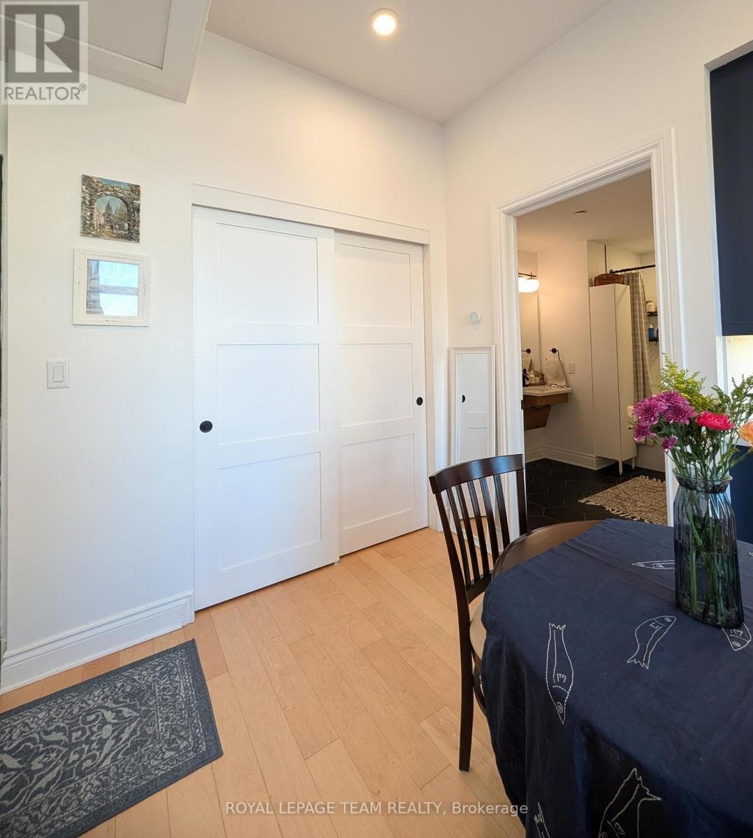 304 - 101 PINHEY STREET — photo 3