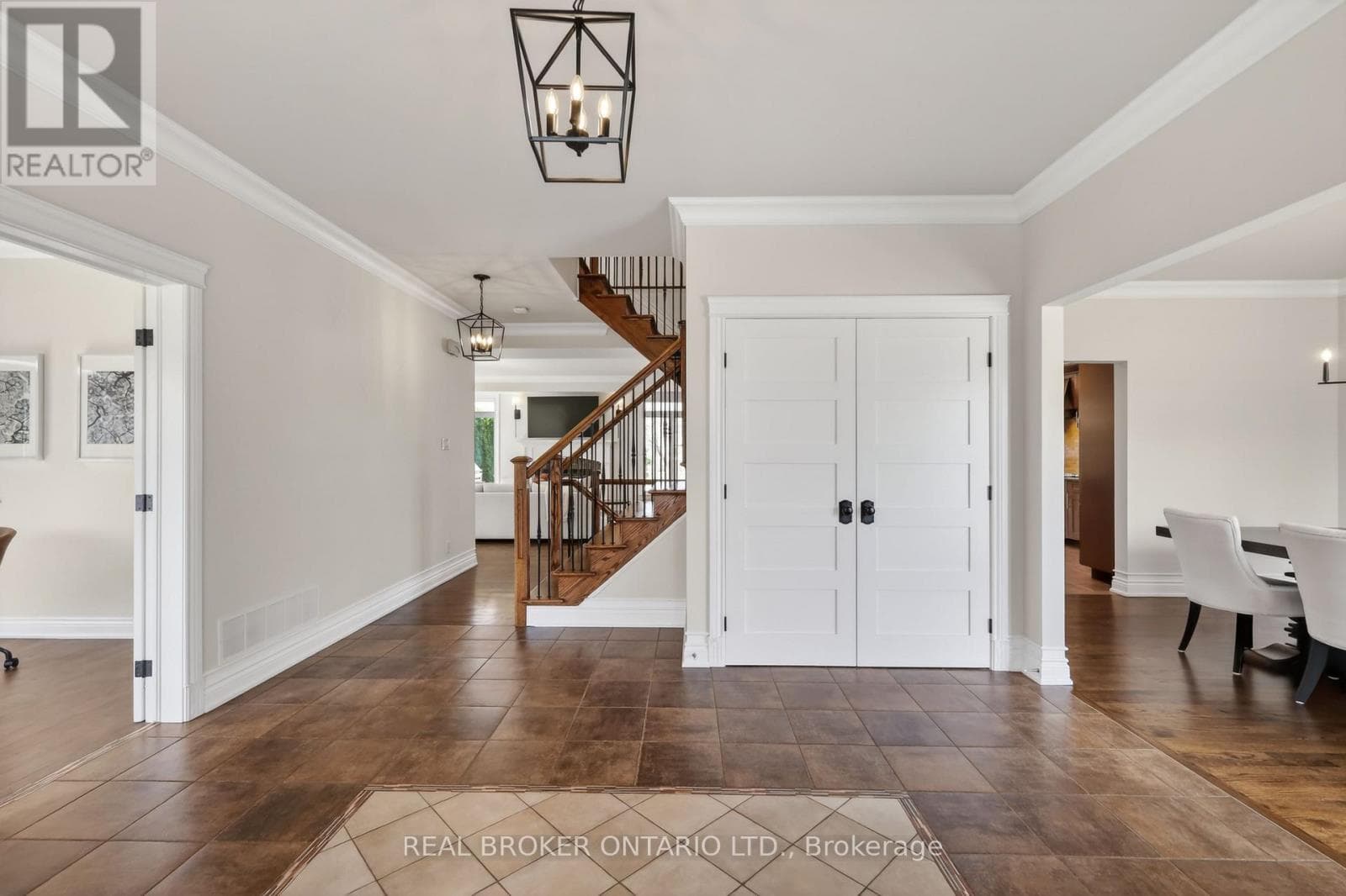 465 LOCKMASTER CRESCENT — photo 4