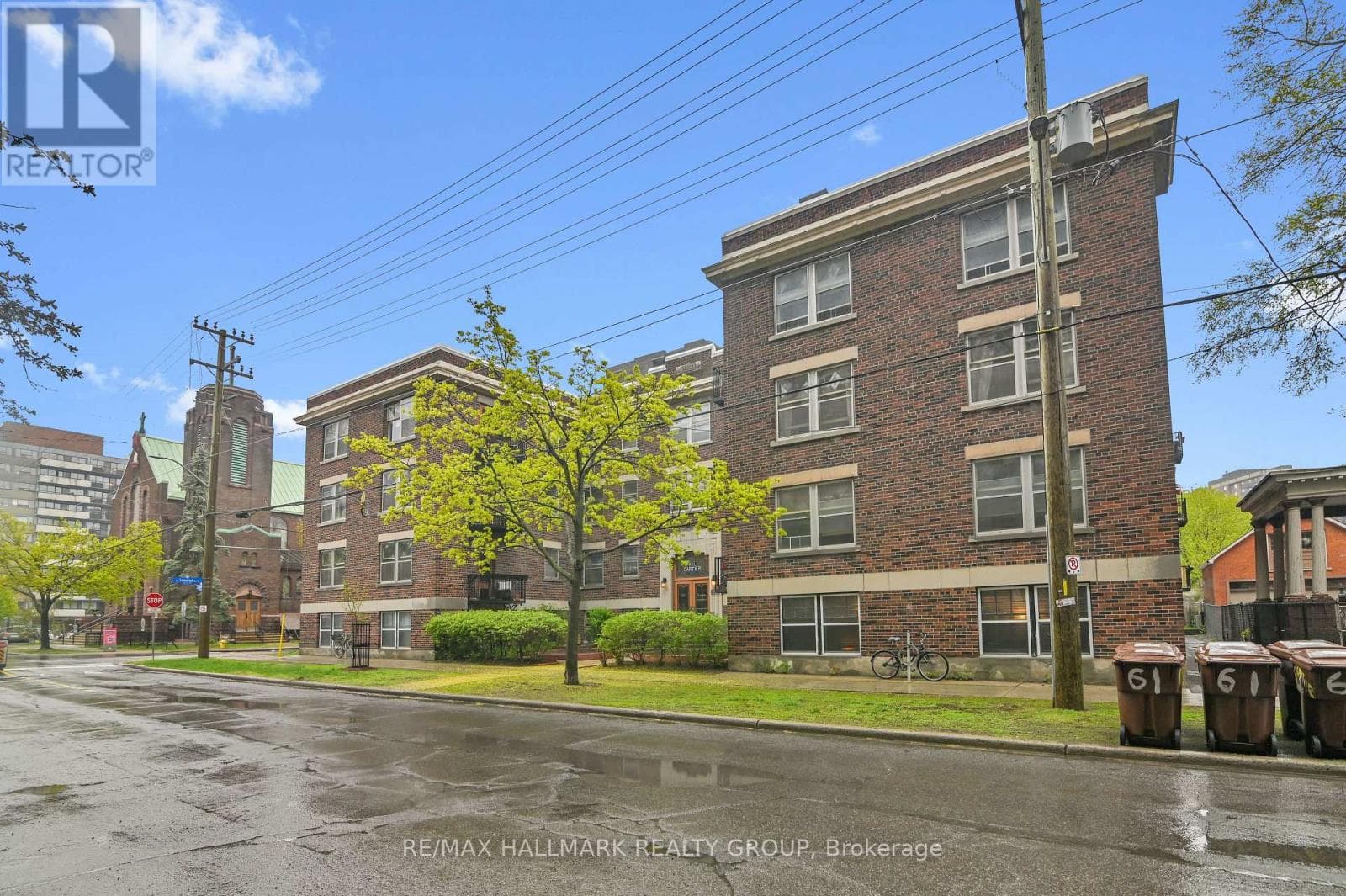 61 CARTIER STREET — photo 3