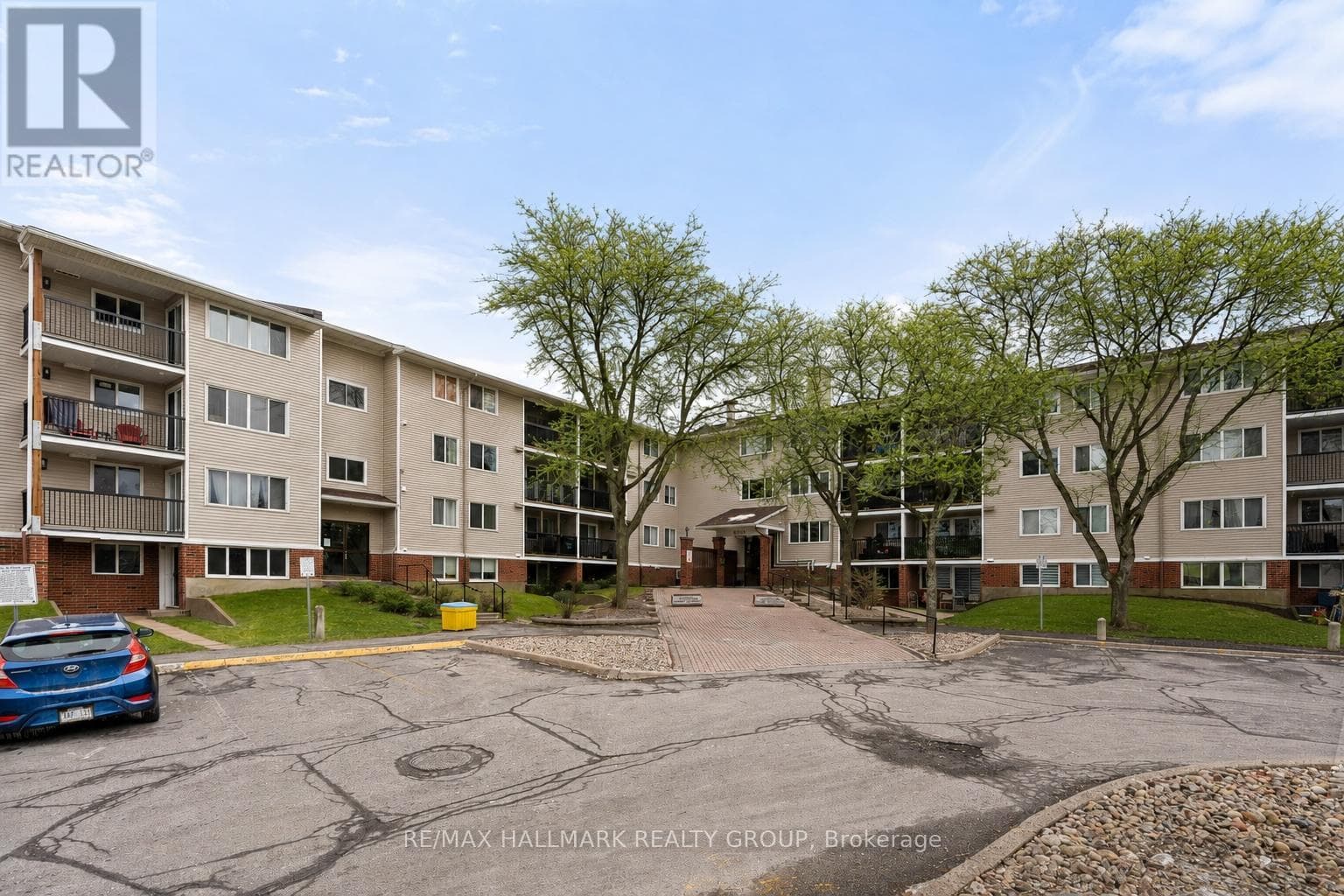 315 - 6532 BILBERRY DRIVE — photo 1