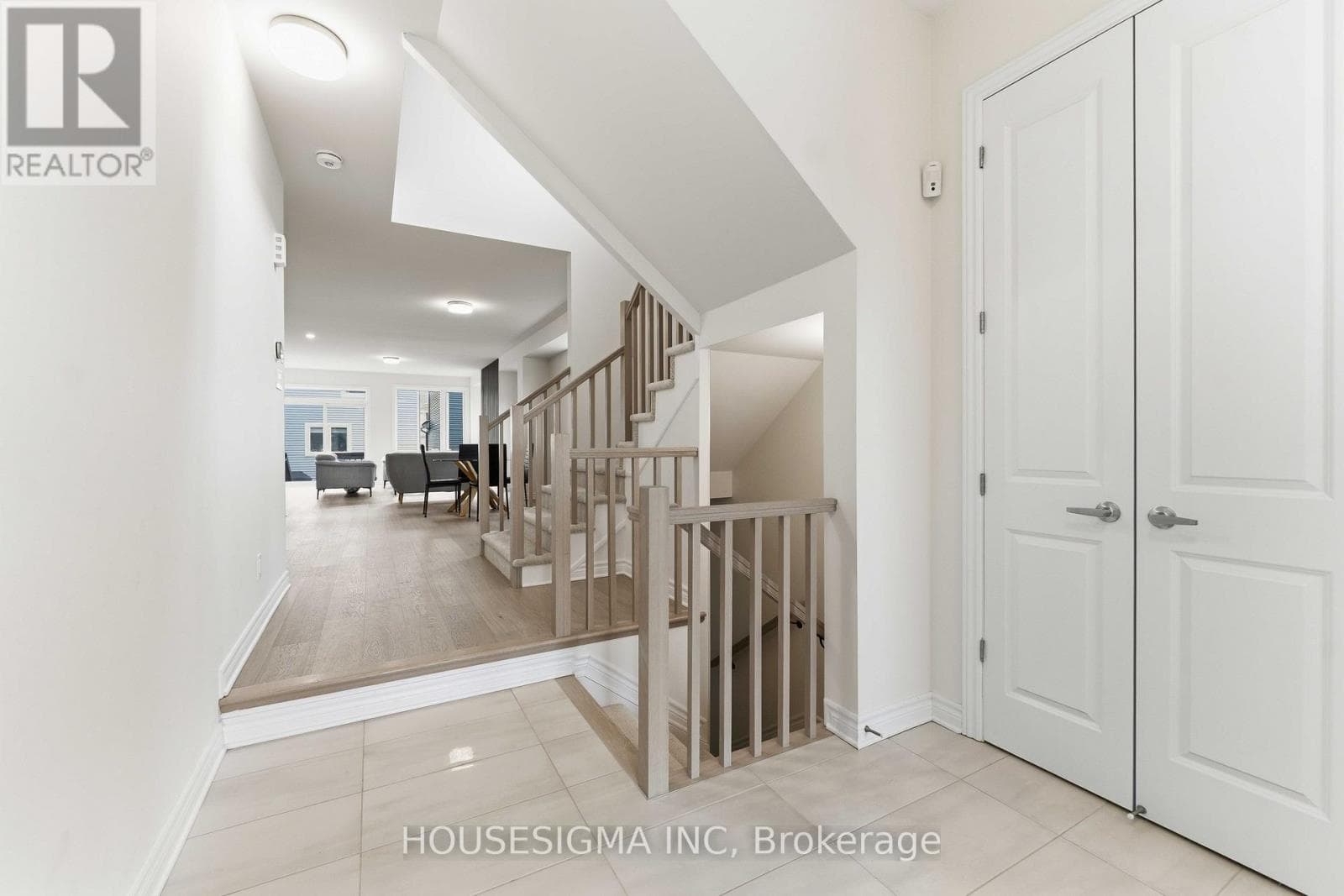 126 LUMEN PLACE — photo 4