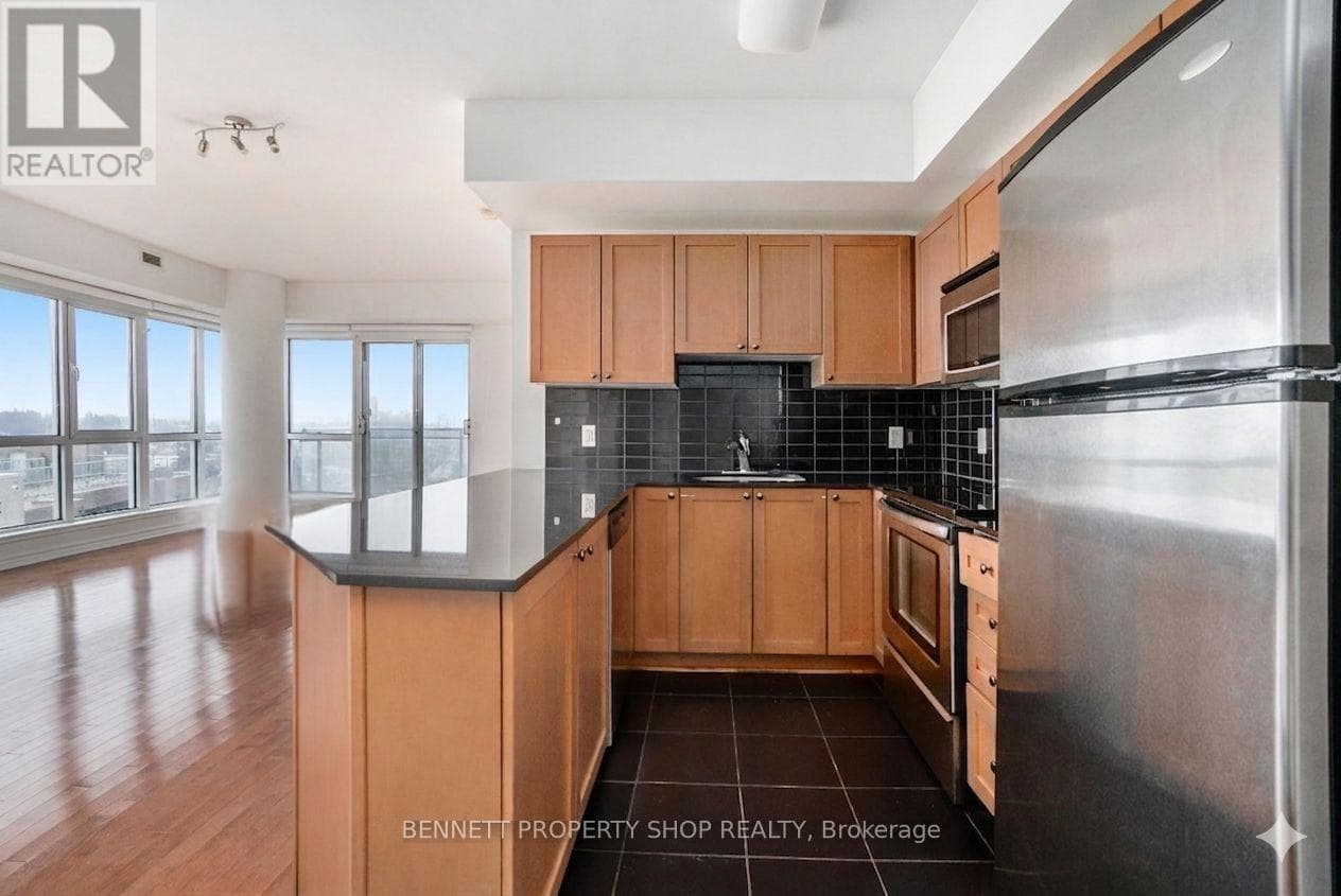 1204 - 70 LANDRY STREET — photo 4