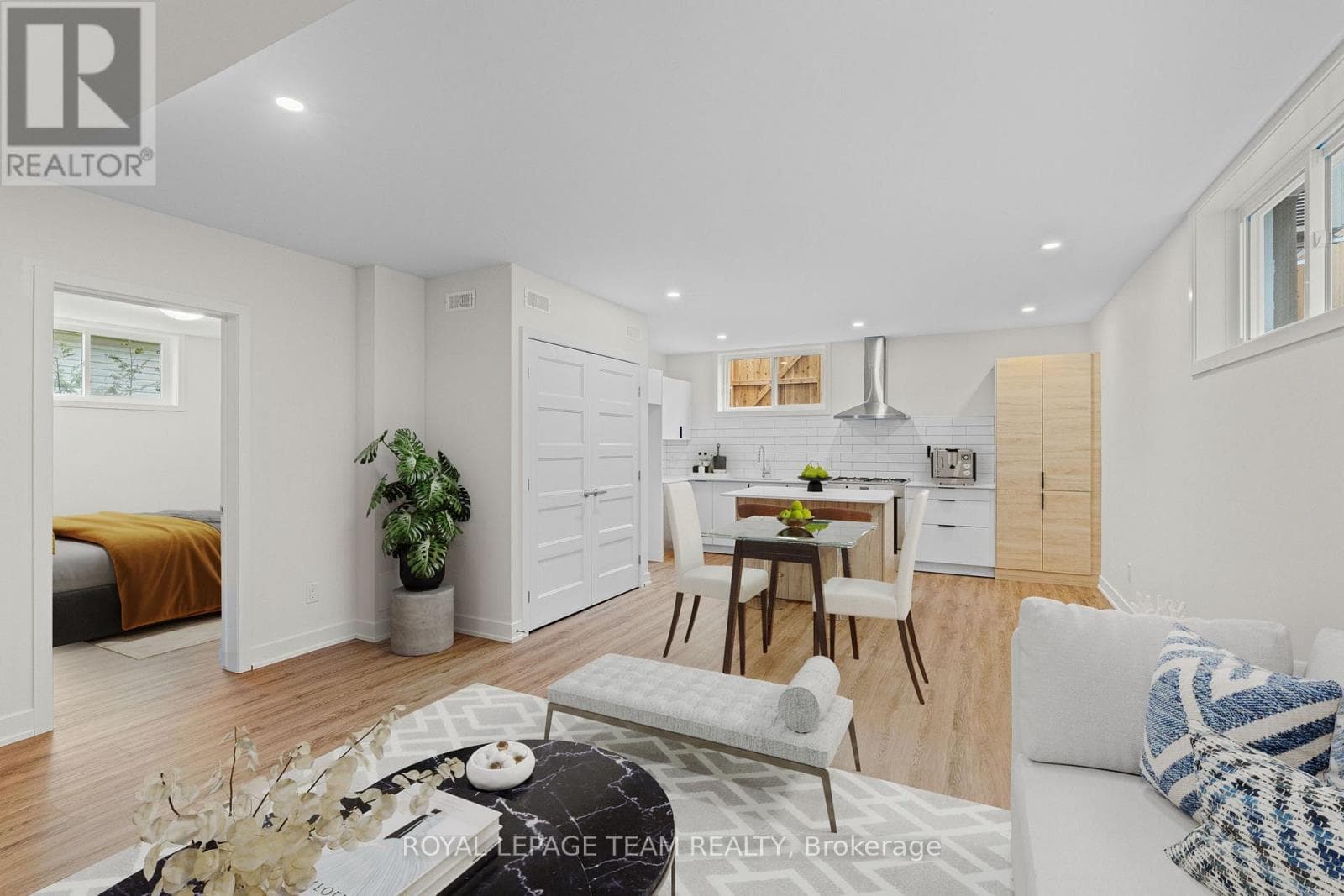 2 - 1694 BELCOURT BOULEVARD — photo 4