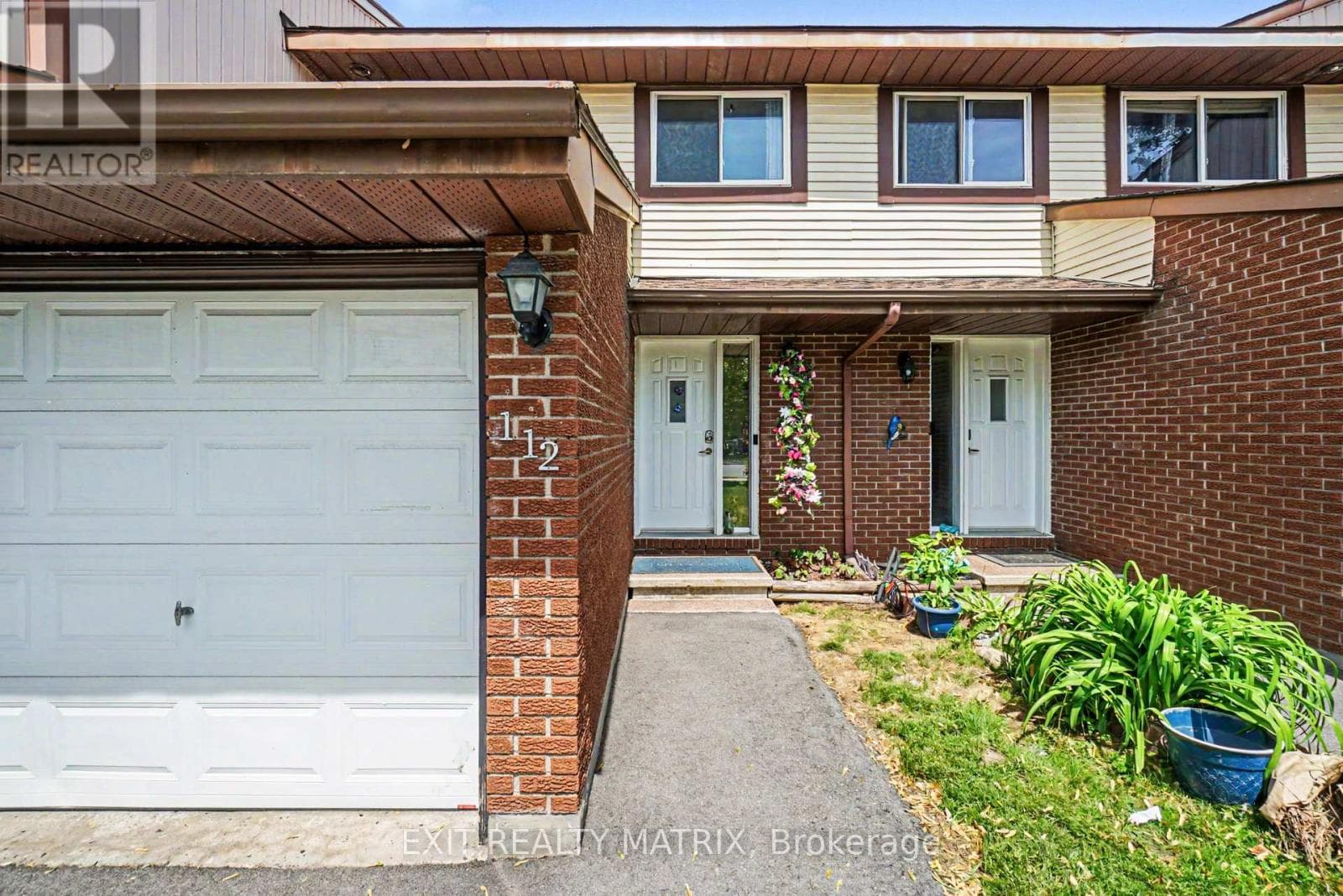 112 CASTLEFRANK ROAD — photo 3