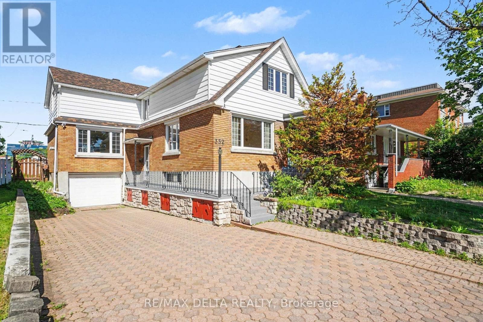 352 LACASSE AVENUE — photo 3
