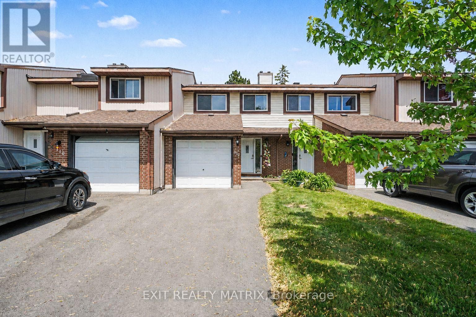 112 CASTLEFRANK ROAD — photo 1