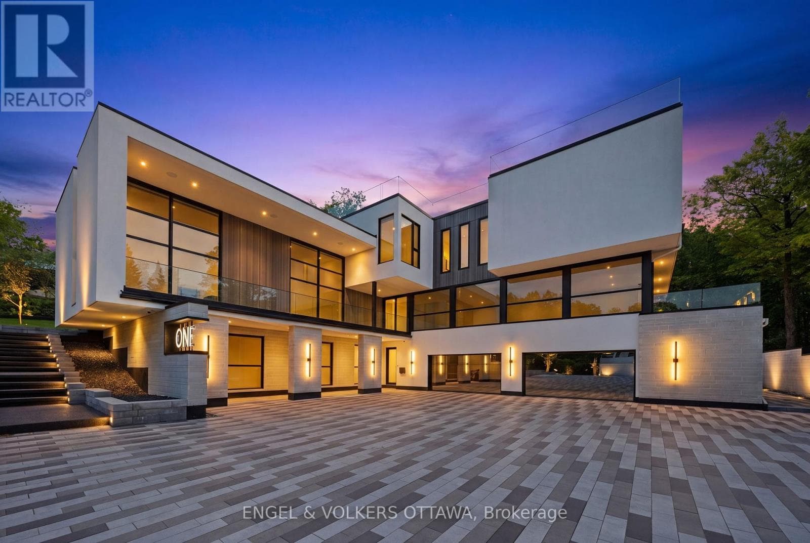 1 DELONG DRIVE — photo 1