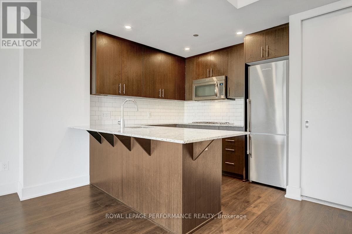 413 - 7 MARQUETTE AVENUE — photo 4