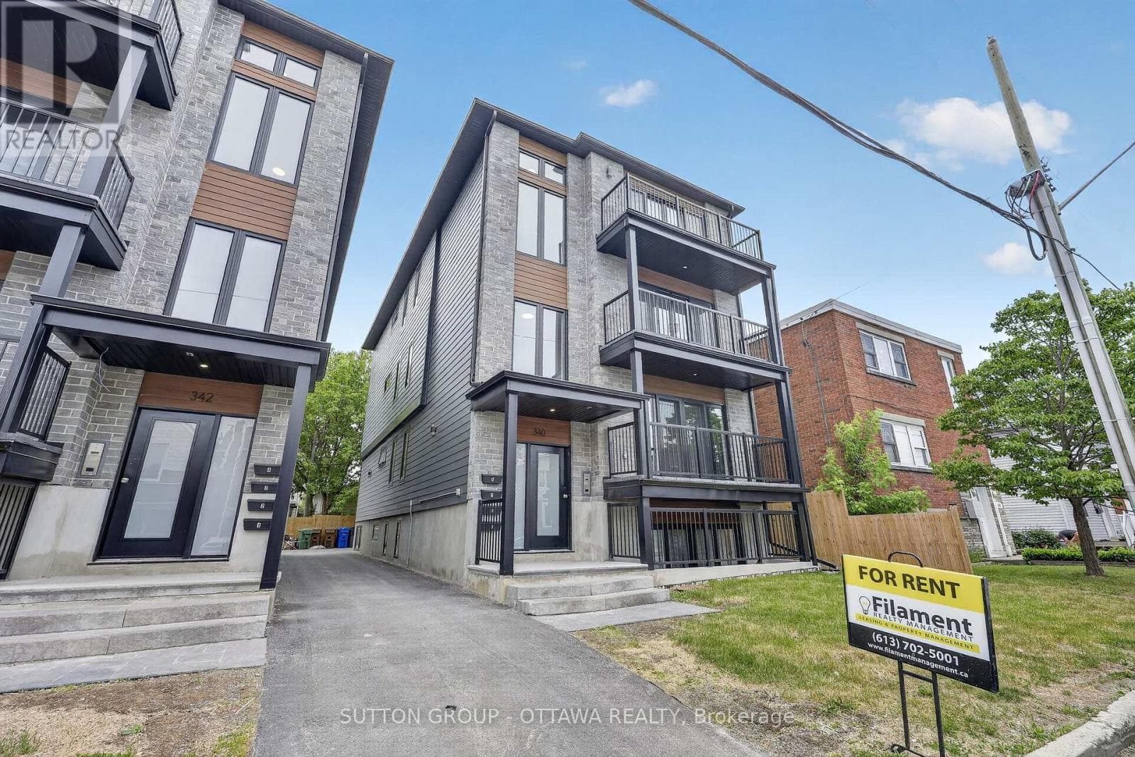 340 SHAKESPEARE STREET — photo 2