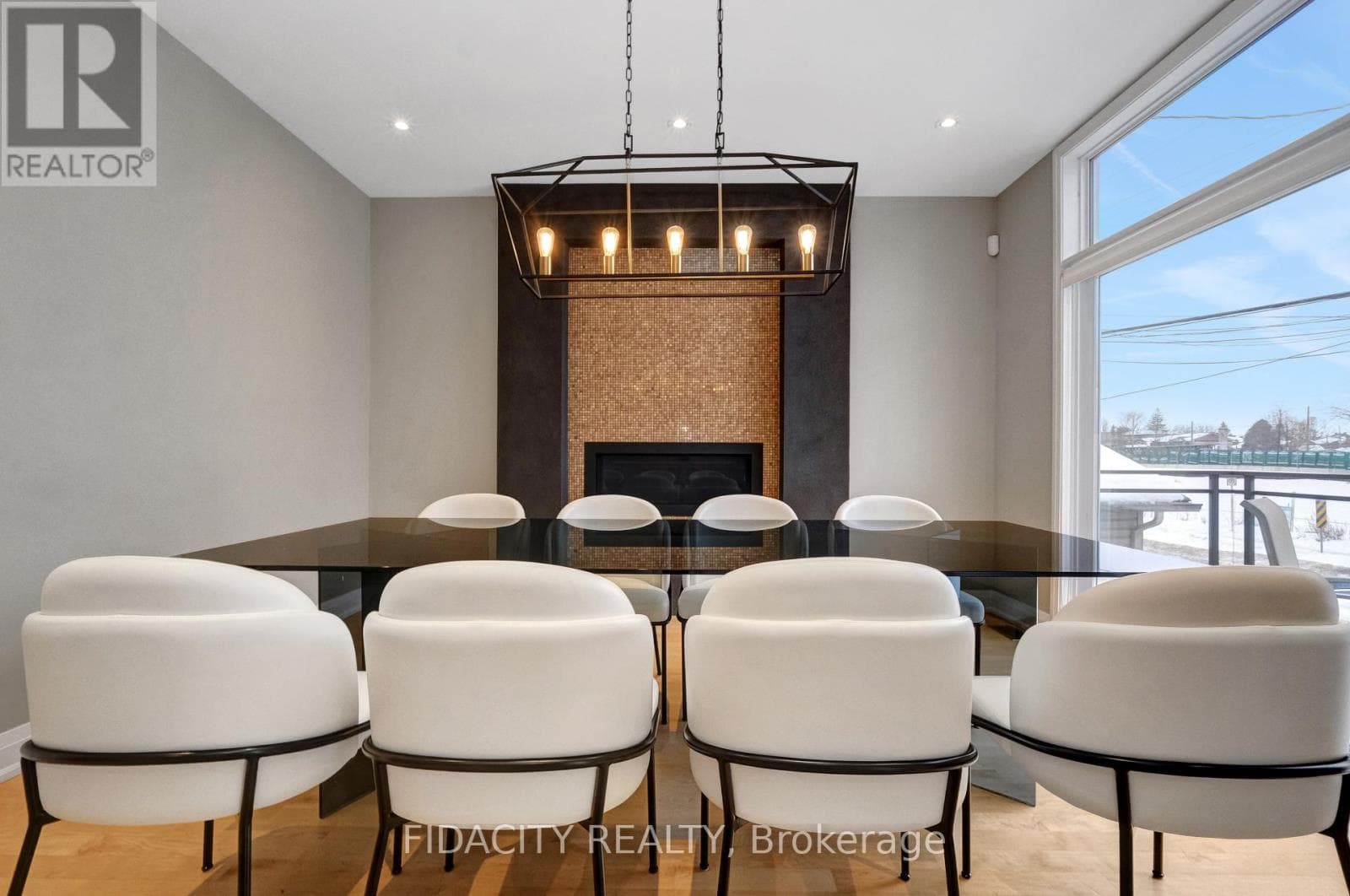 376 C WILMONT AVENUE — photo 4