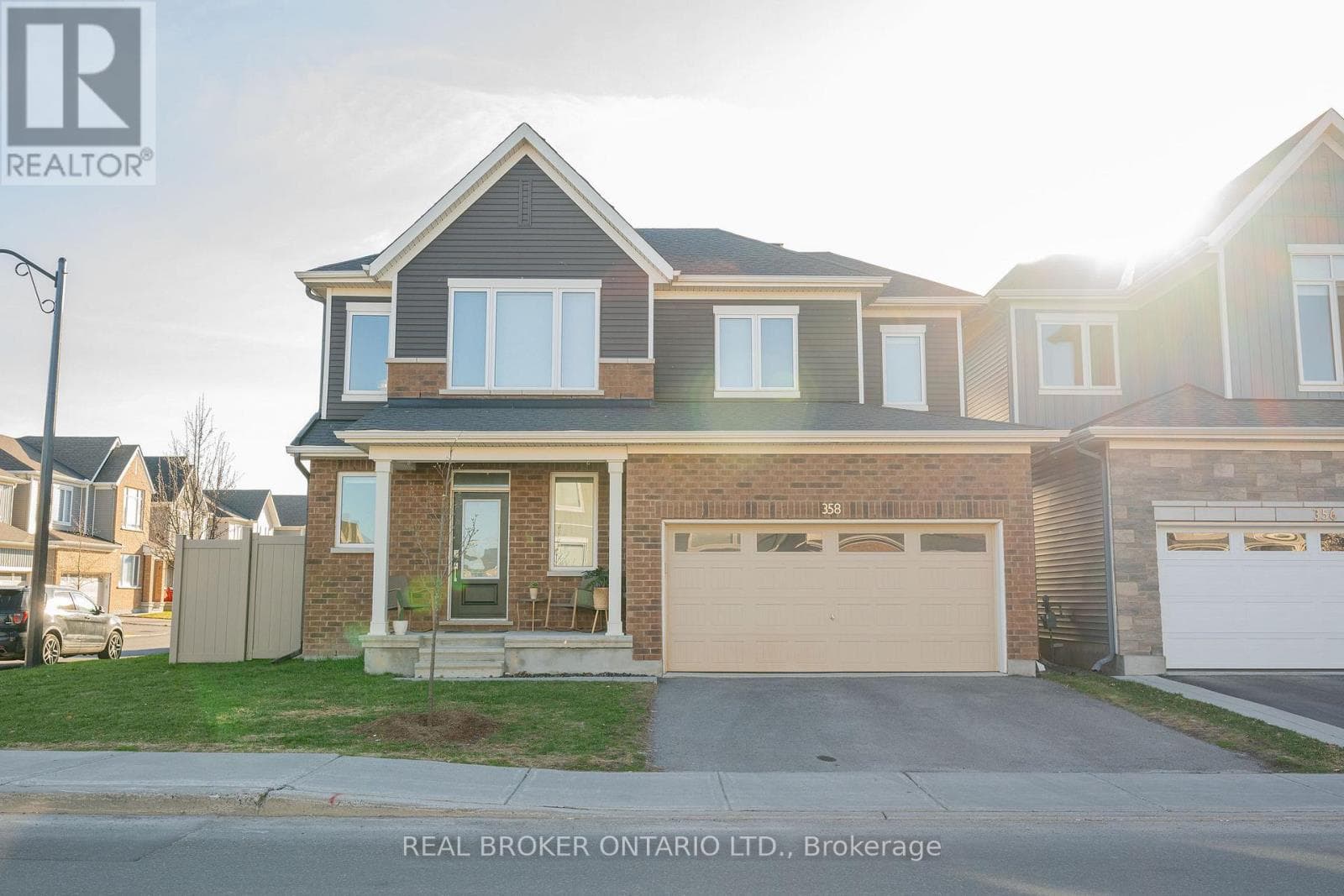 358 LAMARCHE AVENUE — photo 1