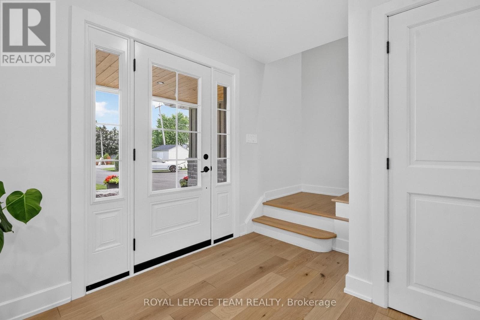 2710 RIVER ROAD — photo 4
