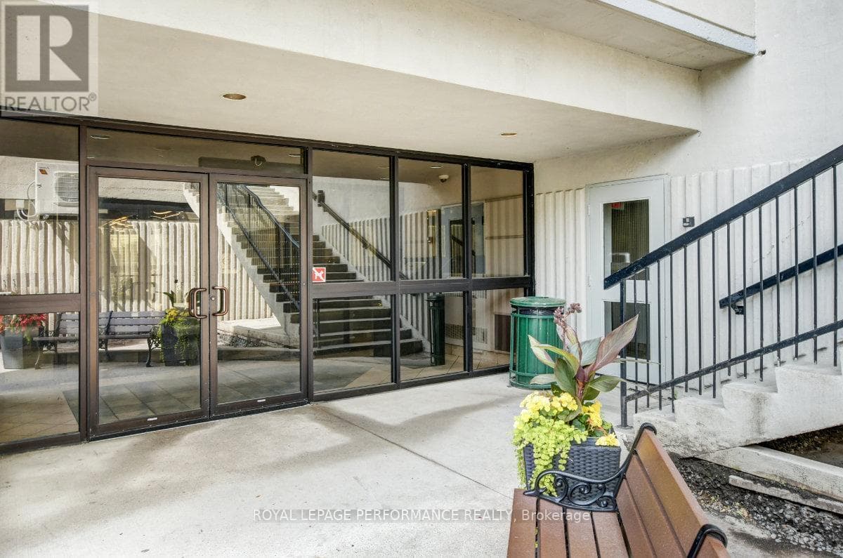 708 - 158C MCARTHUR AVENUE — photo 2