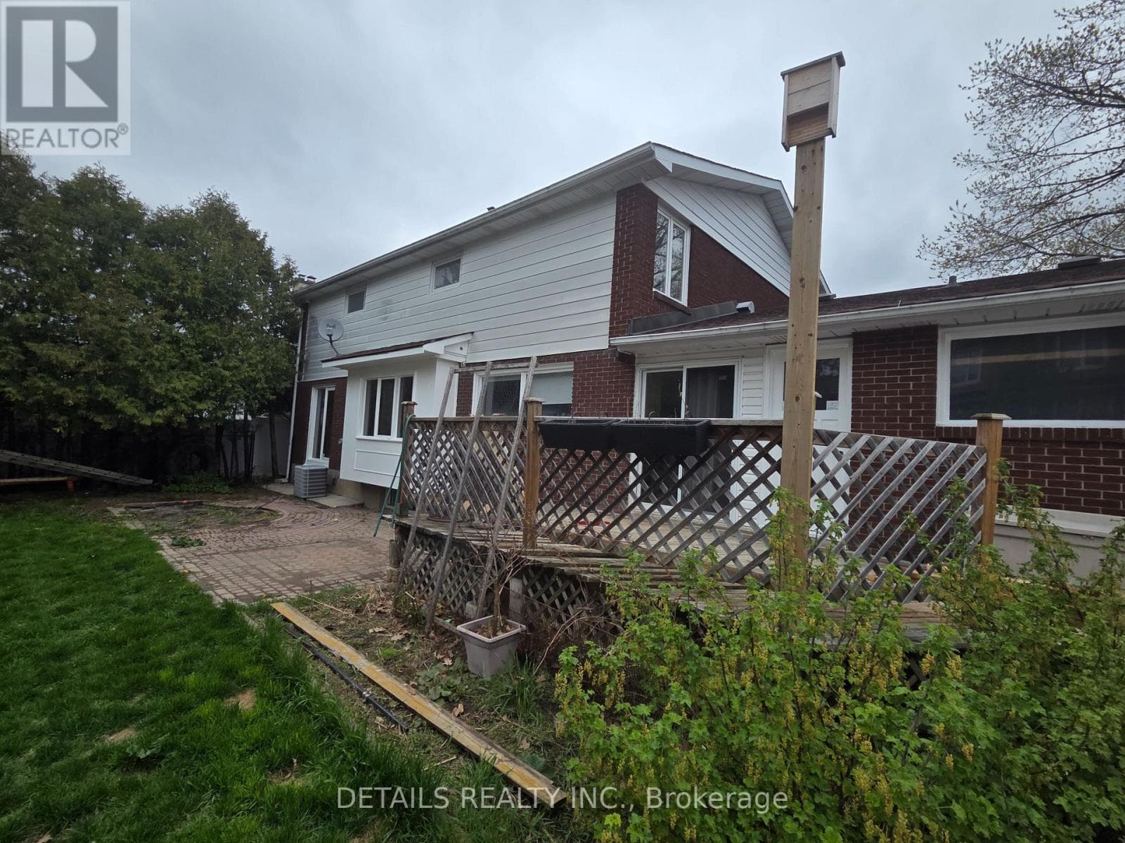 46 BEAUMARIS DRIVE — photo 2