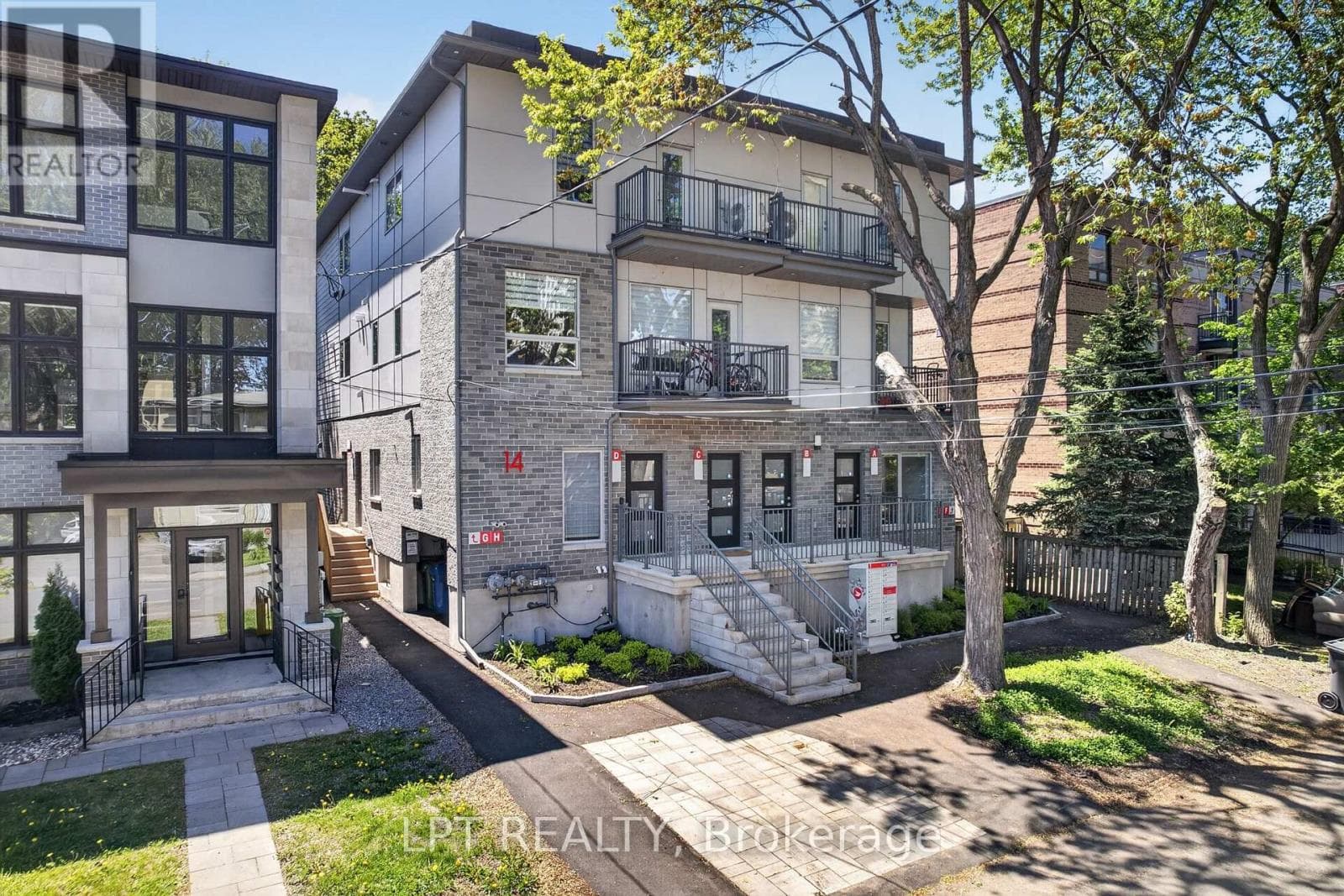 14 STEVENS AVENUE — photo 1