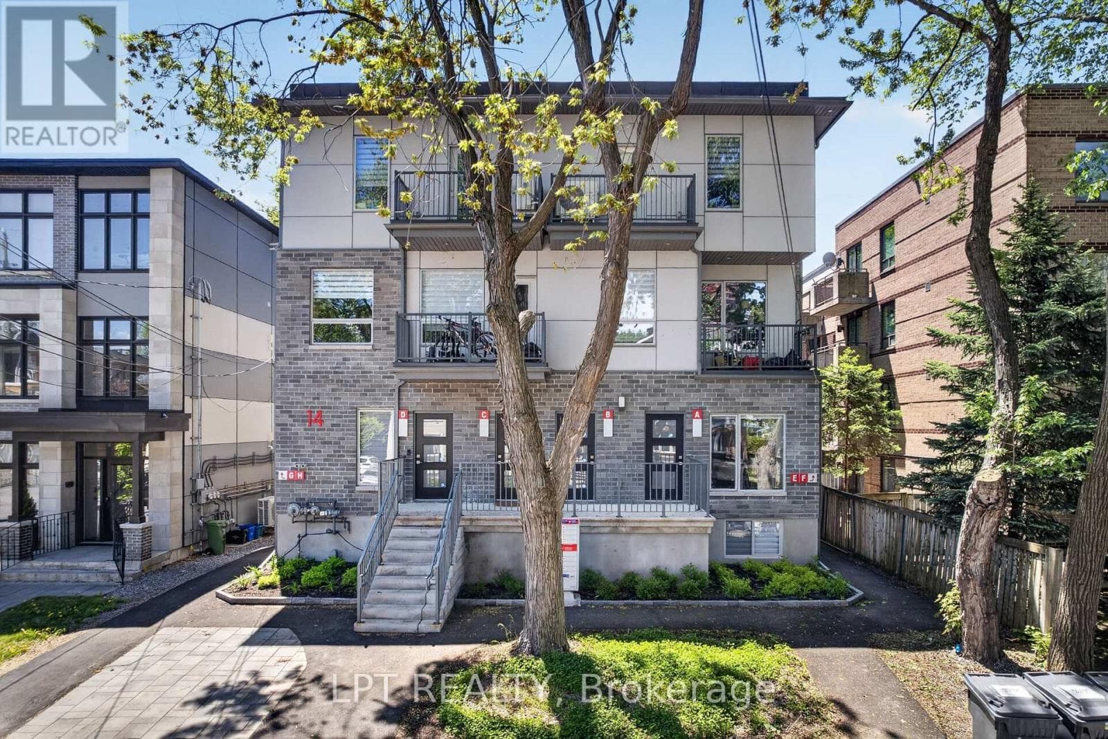 14 STEVENS AVENUE — photo 2
