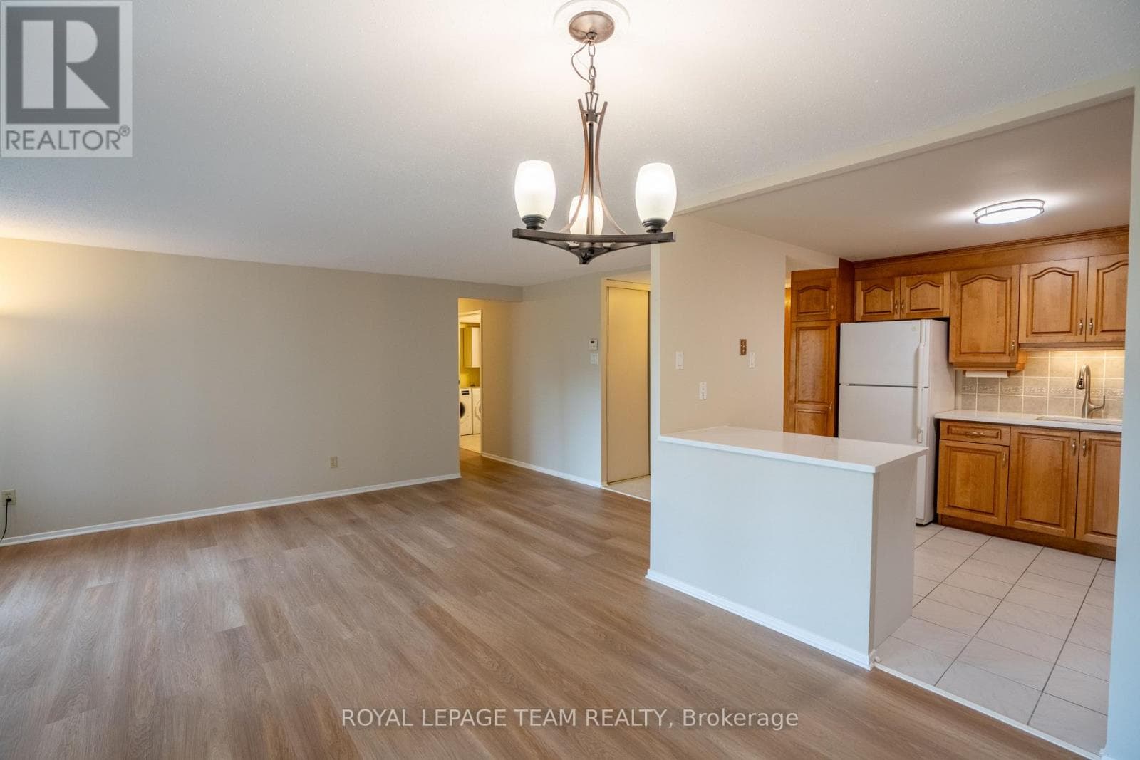 401 - 960 TERON ROAD — photo 4