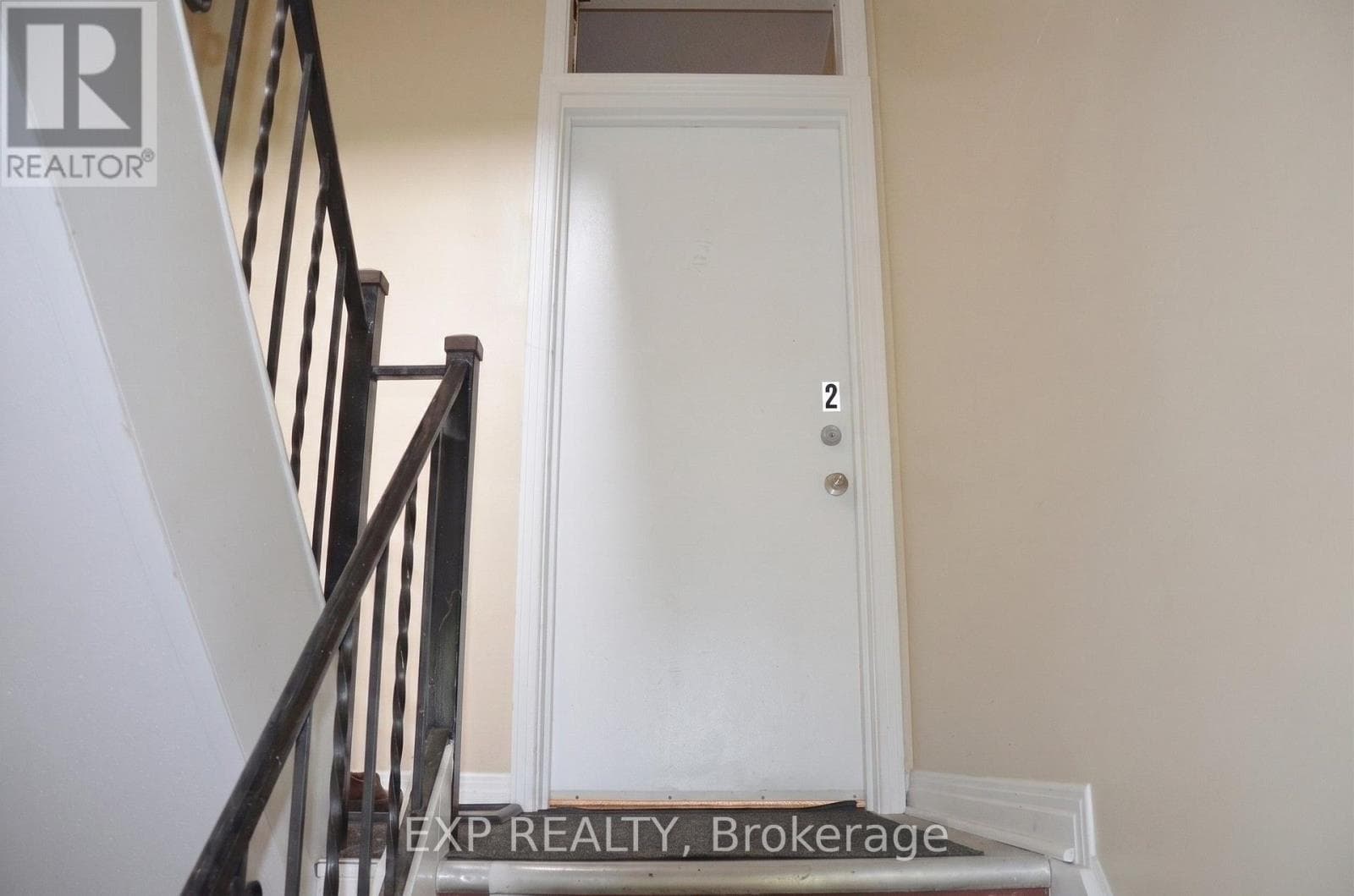 2 - 42 LAVERGNE STREET — photo 2