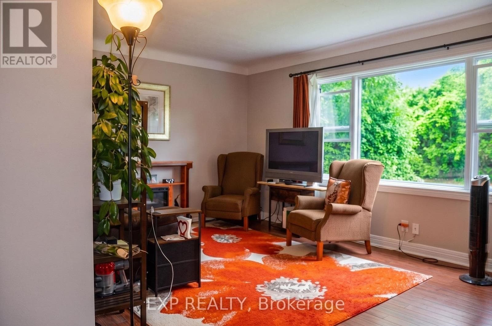 2 - 42 LAVERGNE STREET — photo 4