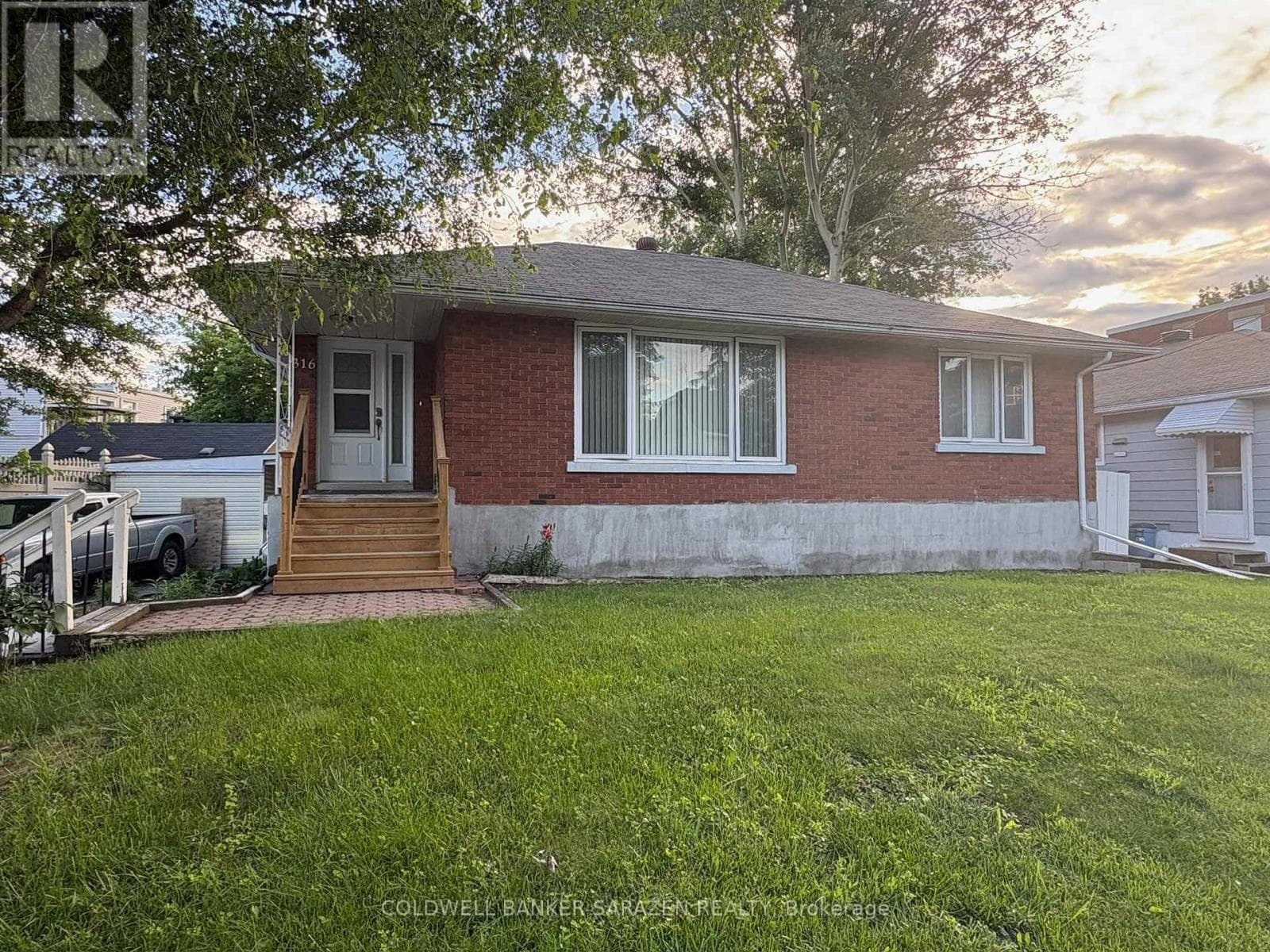 316 LAFONTAINE AVENUE — photo 1