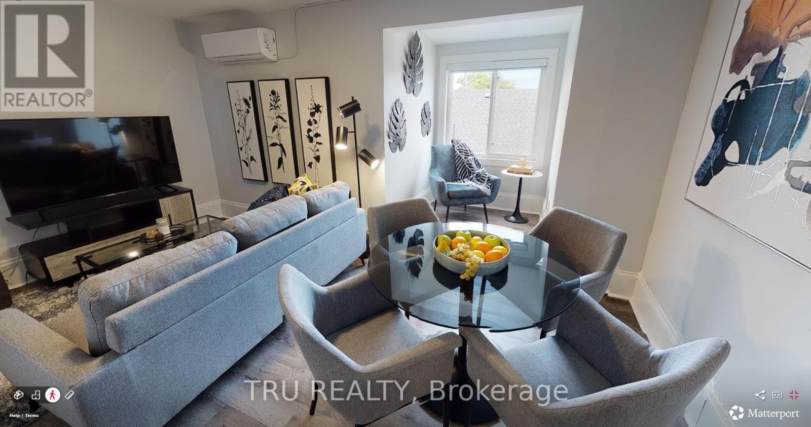 360 FRIEL STREET — photo 3