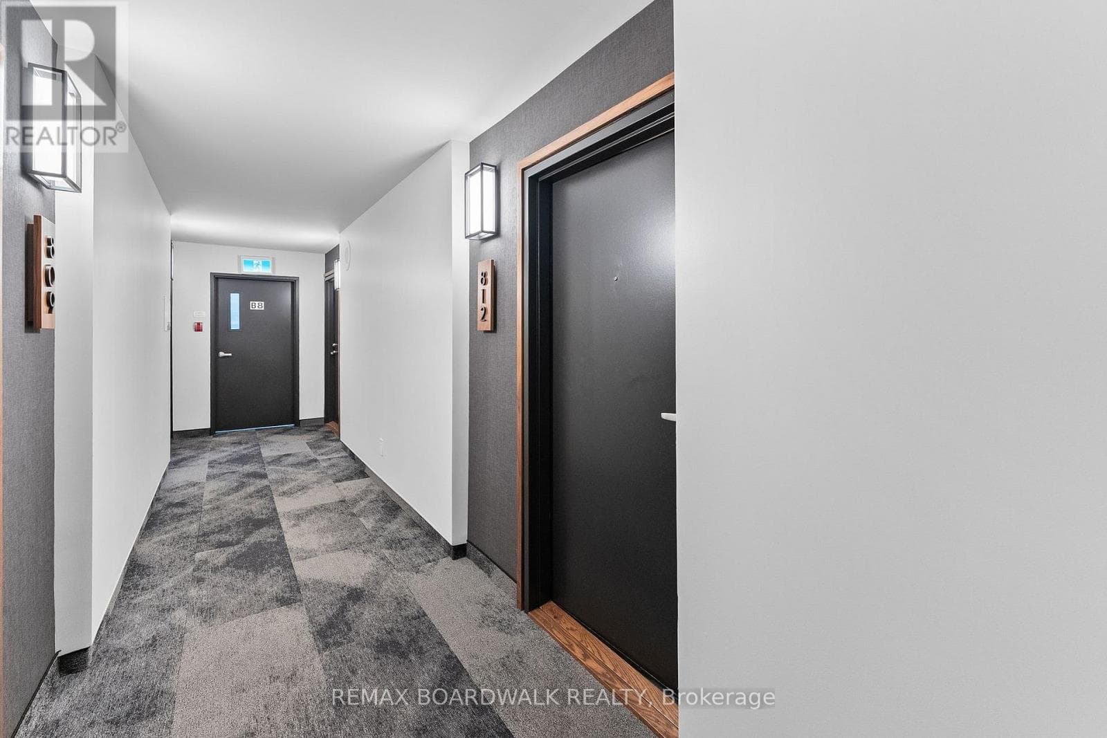 812 - 40 LANDRY STREET — photo 4
