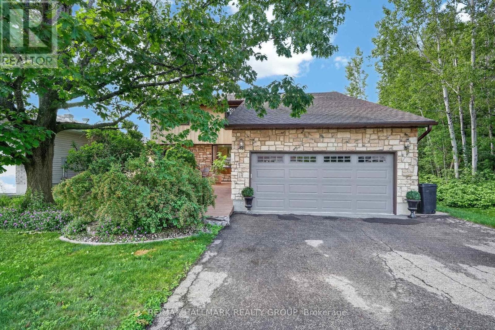 6879 EDGAR BRAULT STREET — photo 2