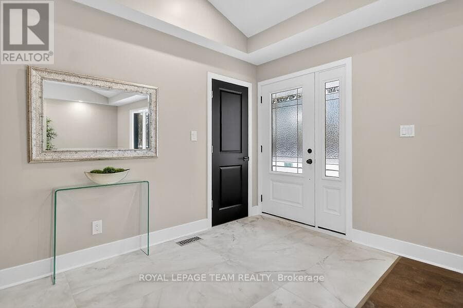 6636 MARINA DRIVE — photo 3