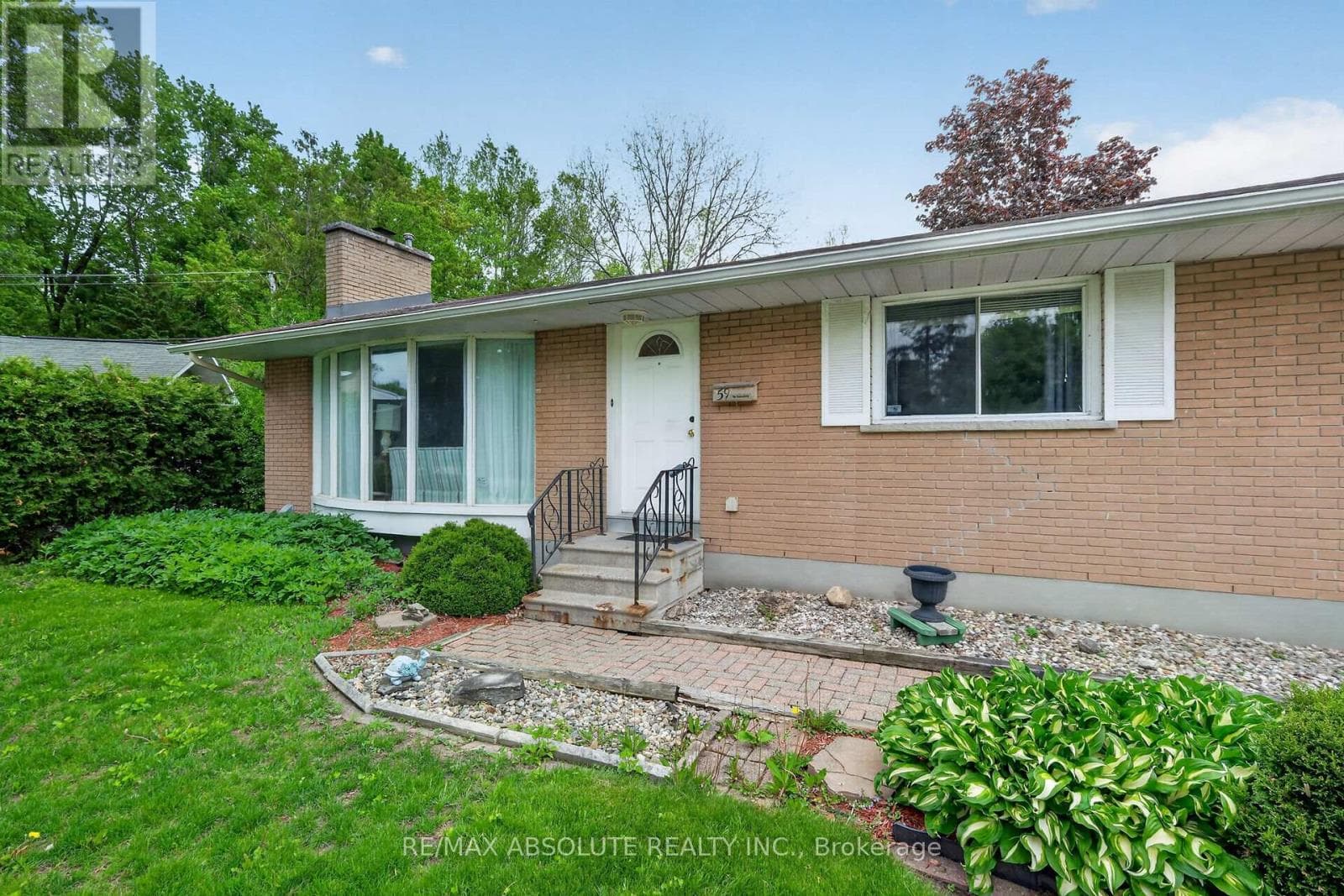 59 EVERGREEN DRIVE — photo 3