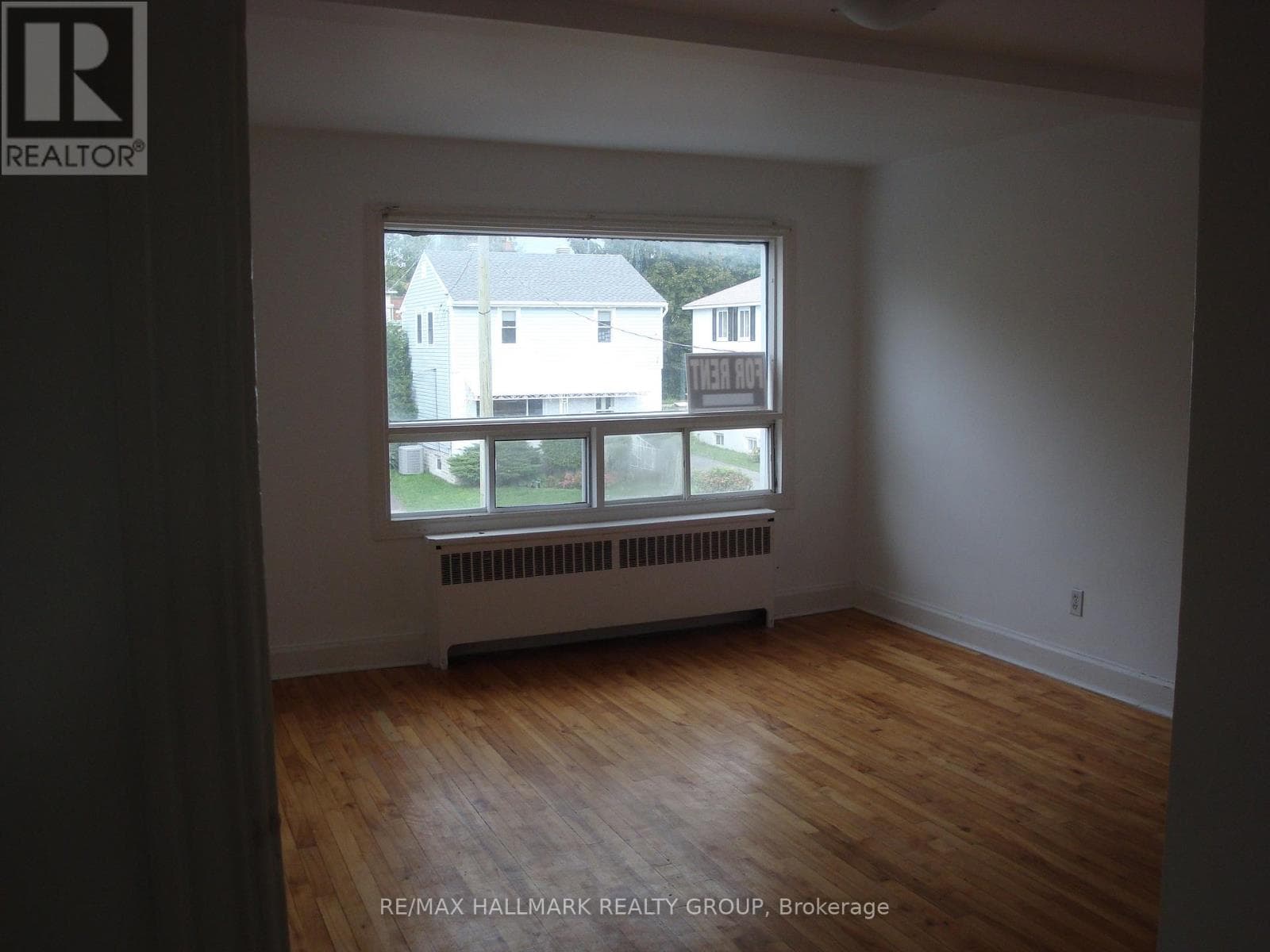 142 STE CECILE STREET — photo 4