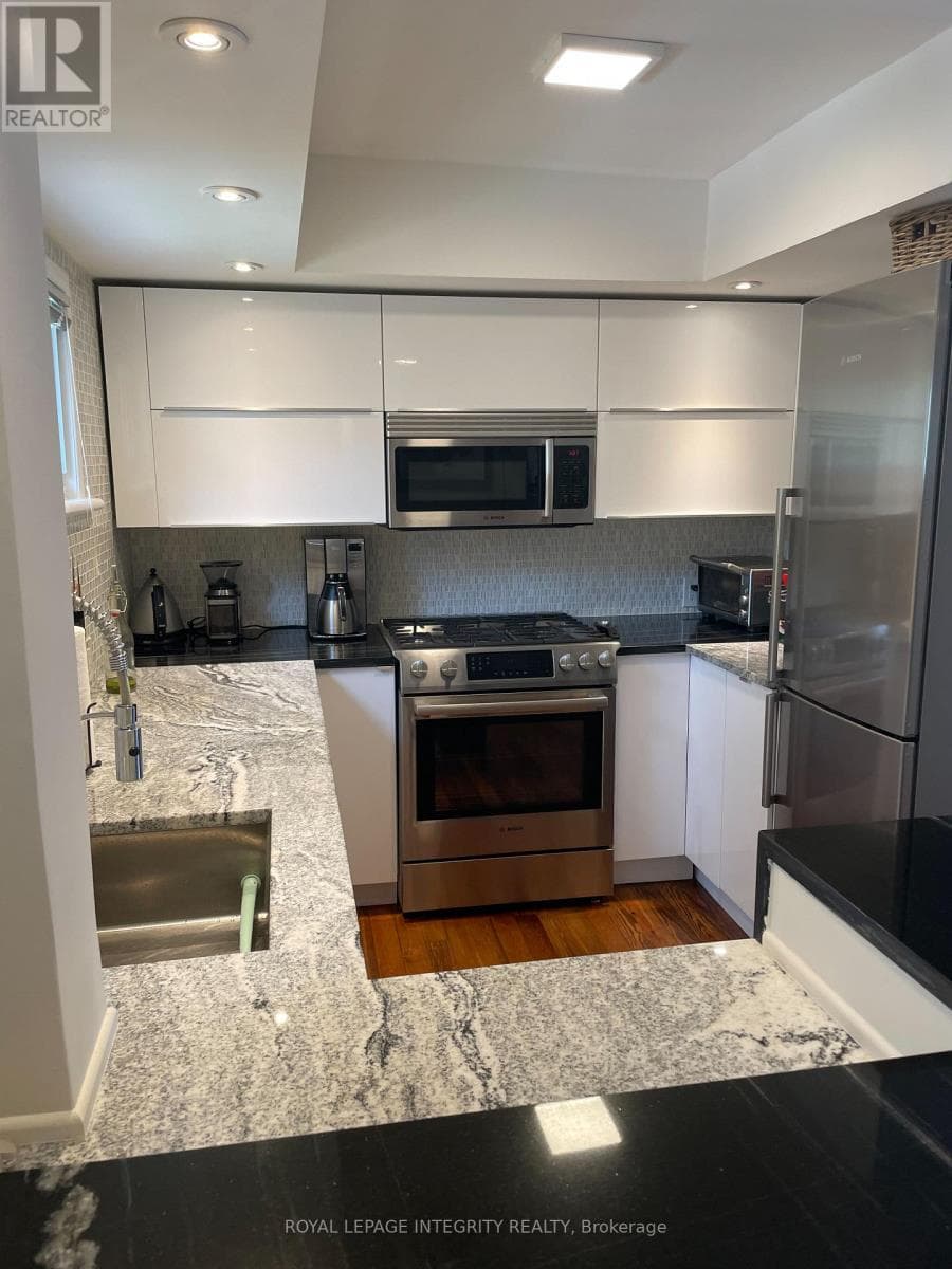 9 HOLMWOOD AVENUE — photo 3