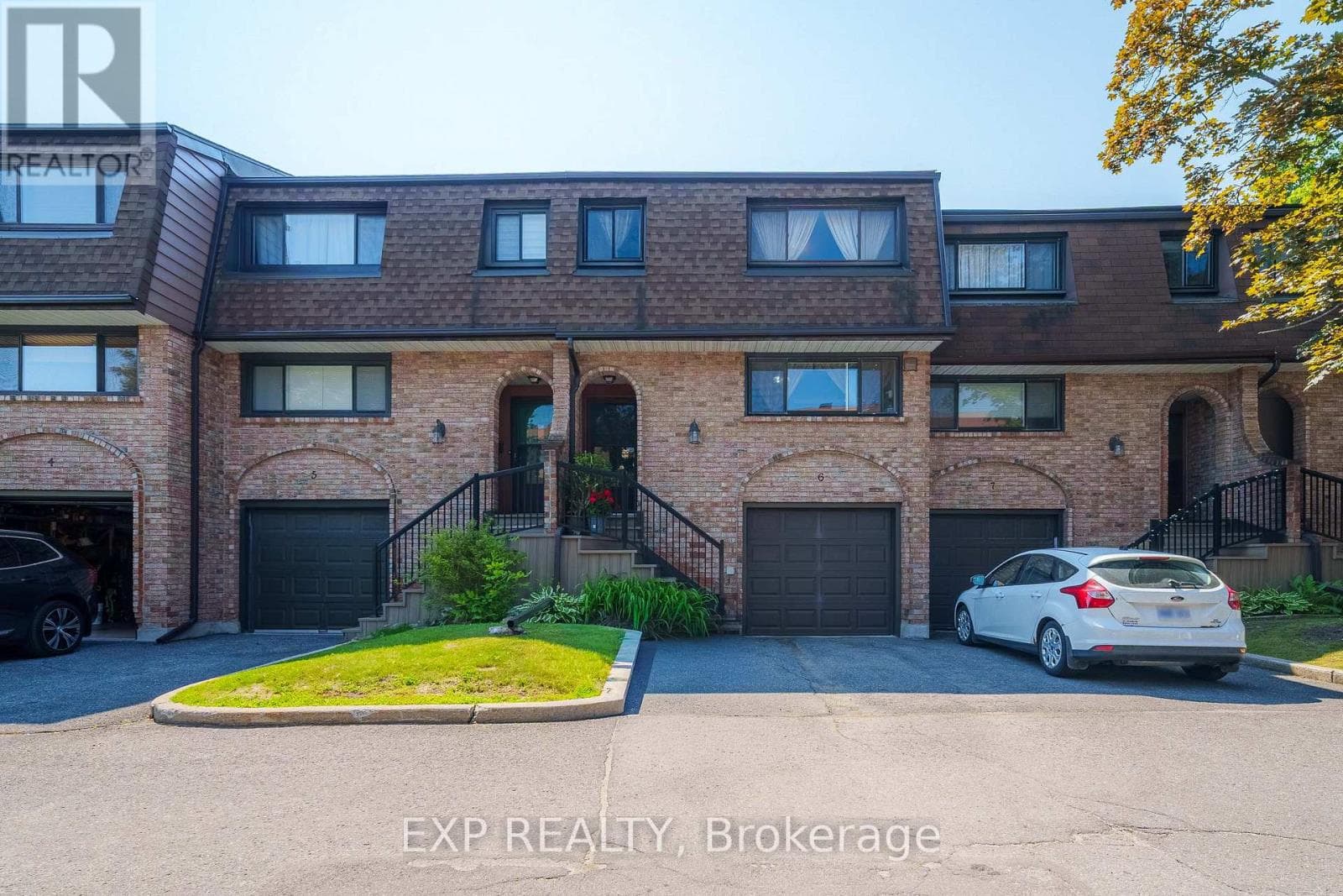 6 - 2 BERTONA STREET — photo 1