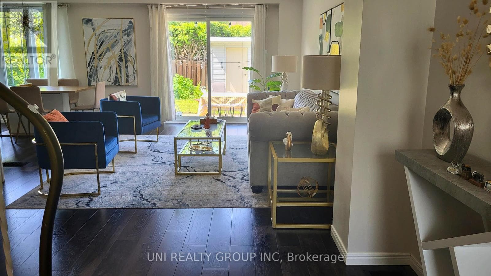 45 GRADY CRESCENT — photo 4