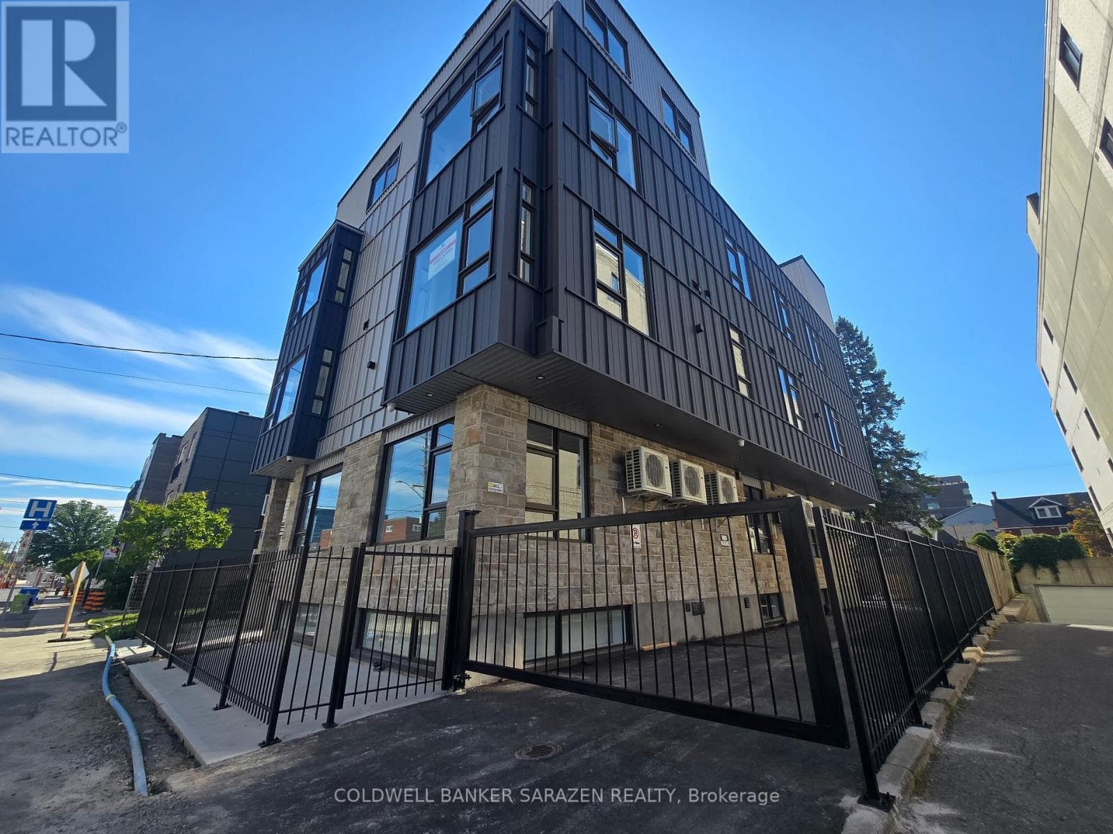 203 - 10 MCARTHUR AVENUE — photo 1