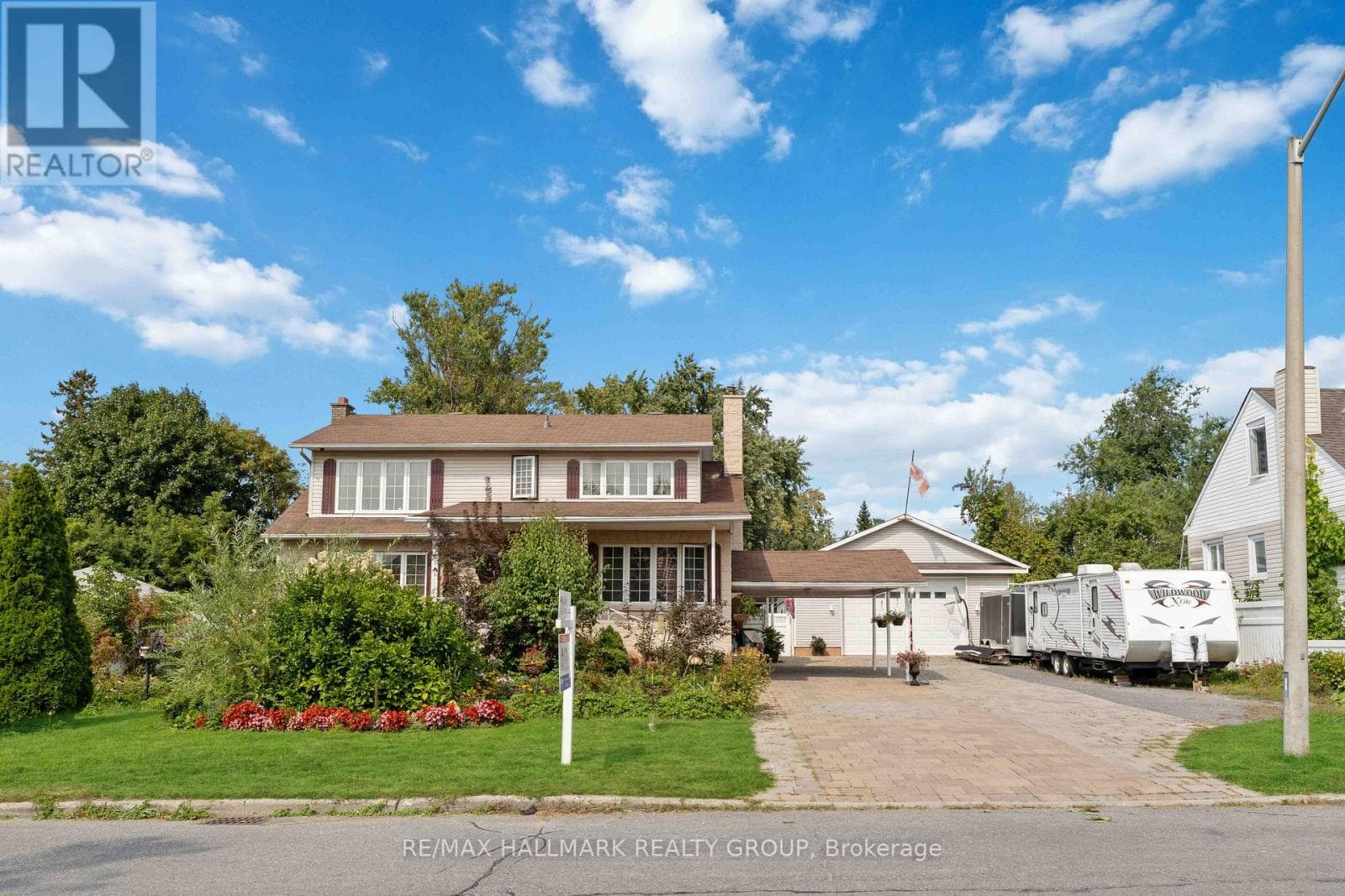 431 BLAKE BOULEVARD — photo 1