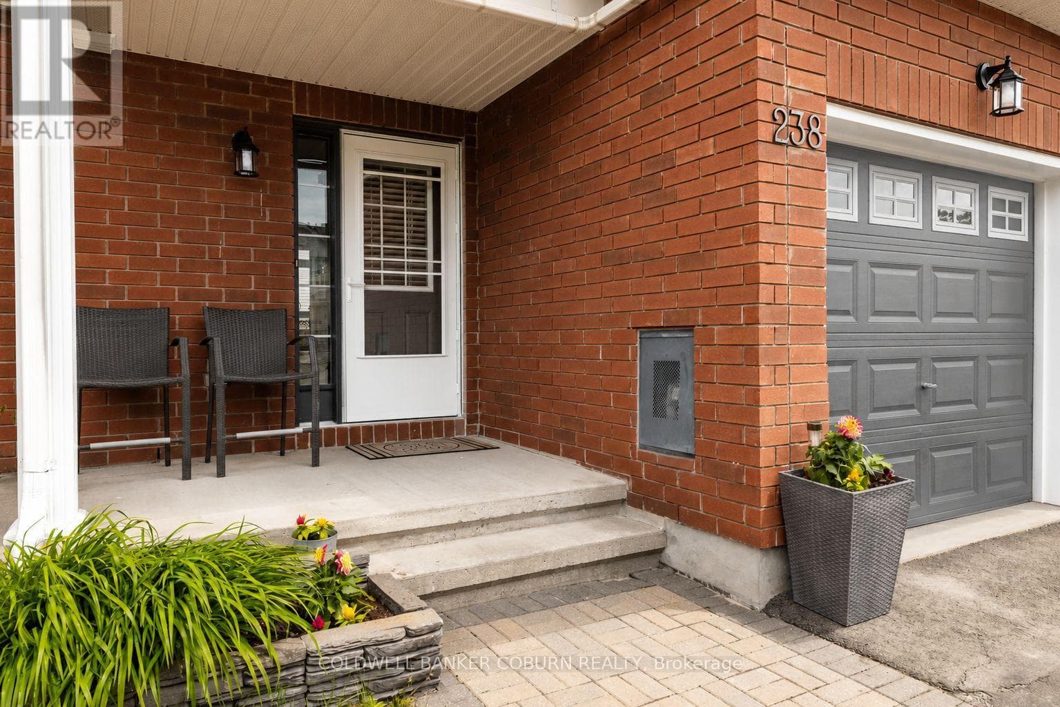 238 ARRITA STREET — photo 2