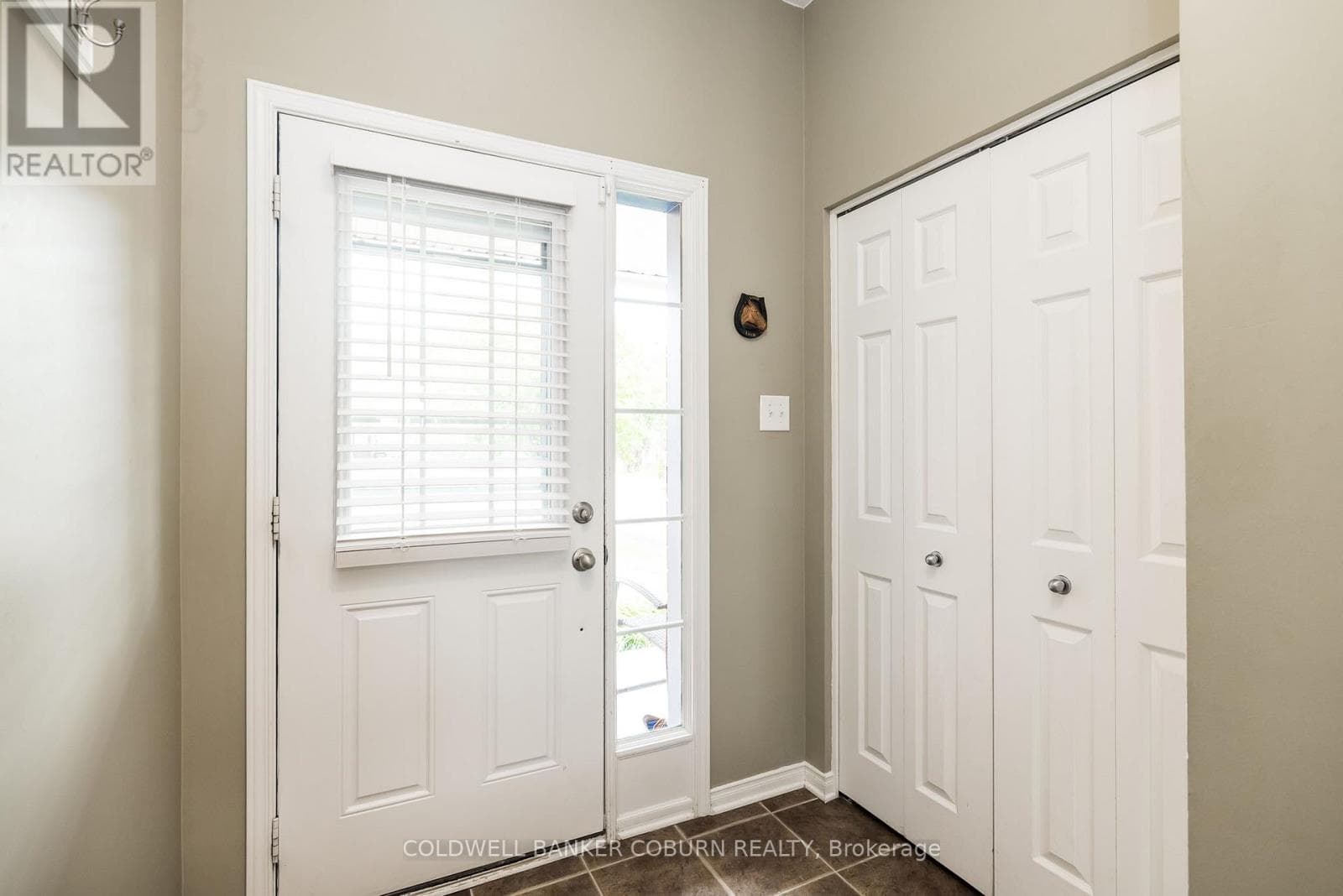 238 ARRITA STREET — photo 3