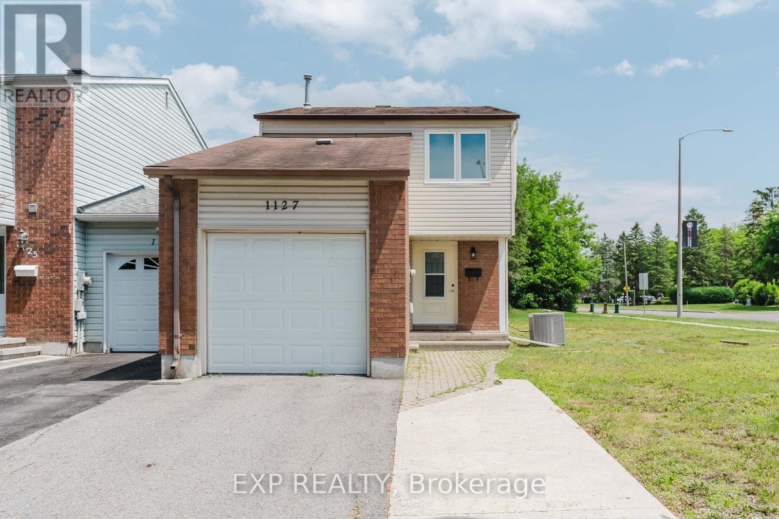 1127 AVIGNON COURT — photo 1