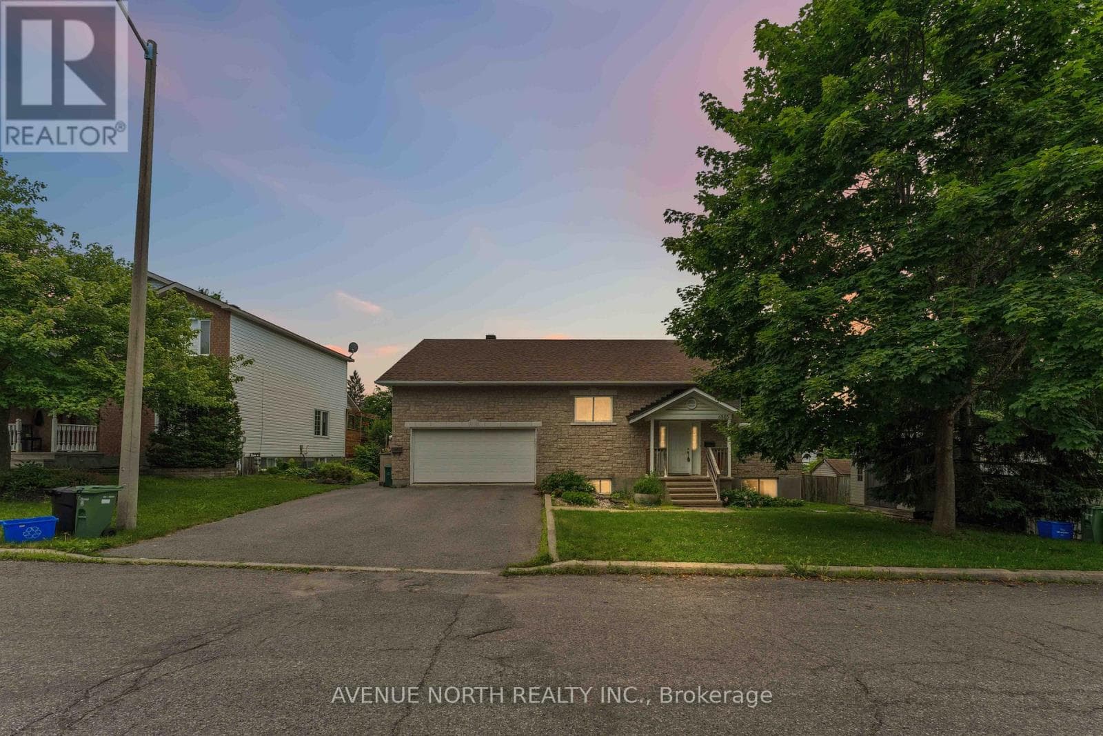 6803 BARSONA PLACE — photo 1