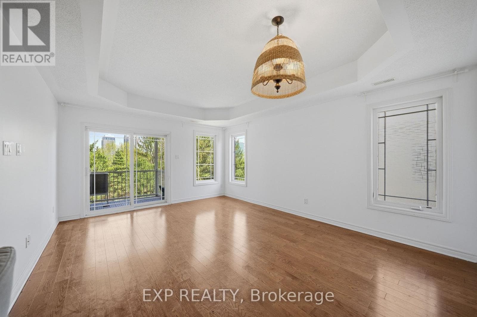 8 - 369 PASEO PRIVATE — photo 4