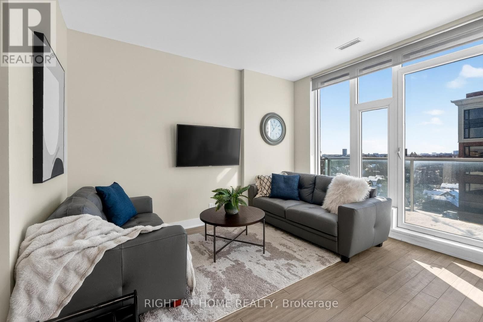 806 - 118 HOLMWOOD AVENUE — photo 4