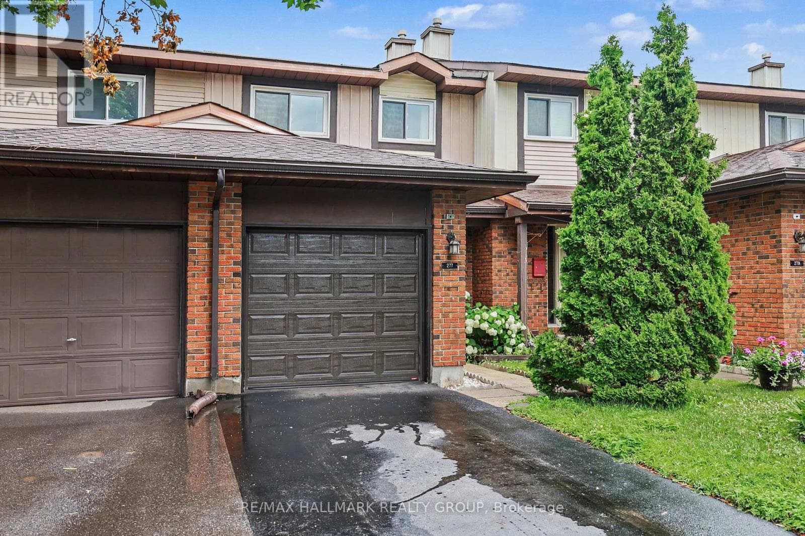 277 PICKFORD DRIVE — photo 1