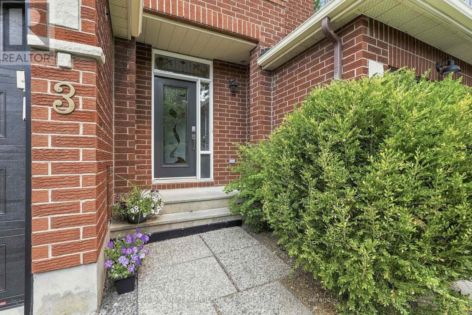 3 REDDING WAY — photo 2