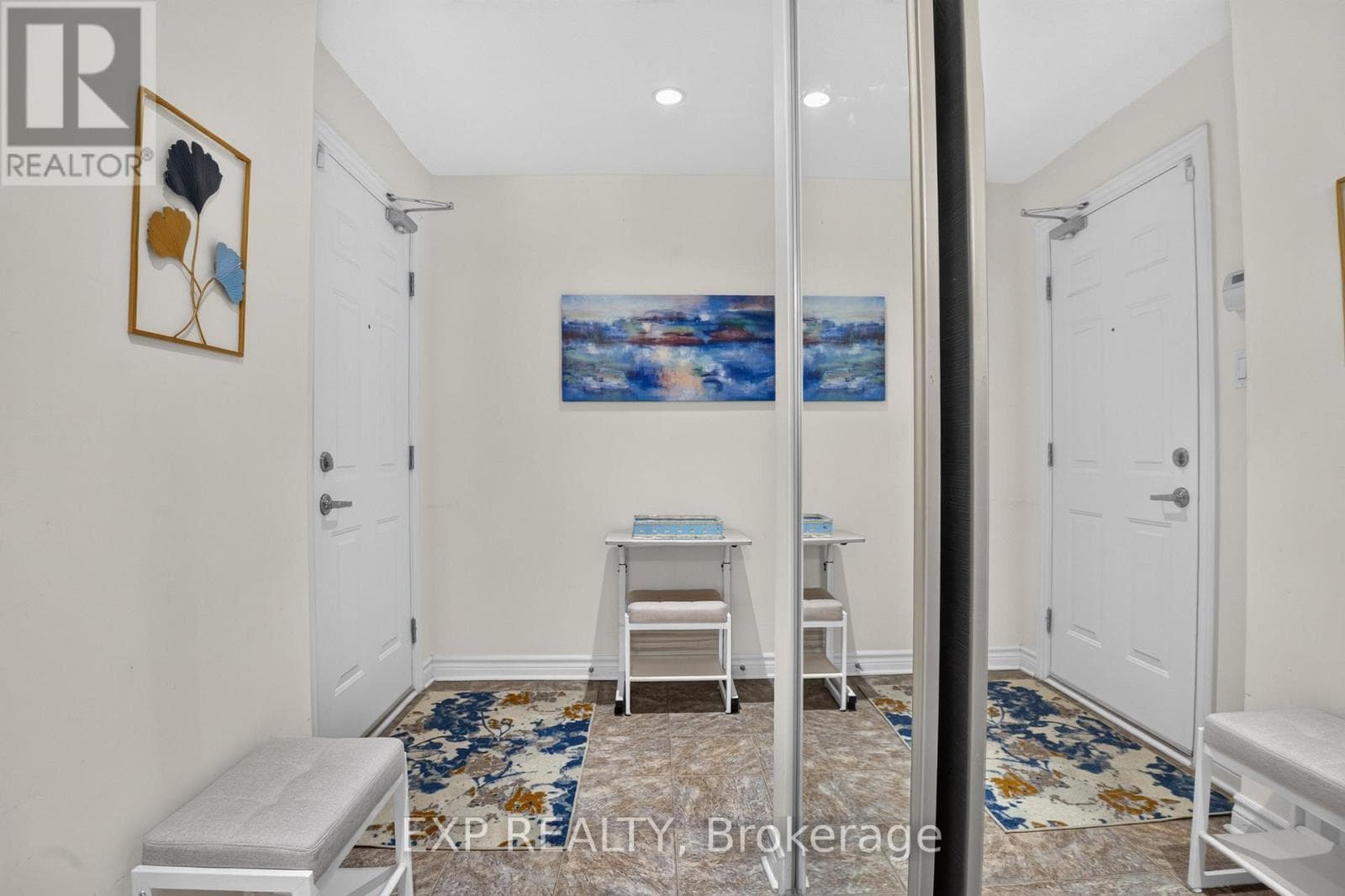 4 - 385 PASEO PRIVATE — photo 3