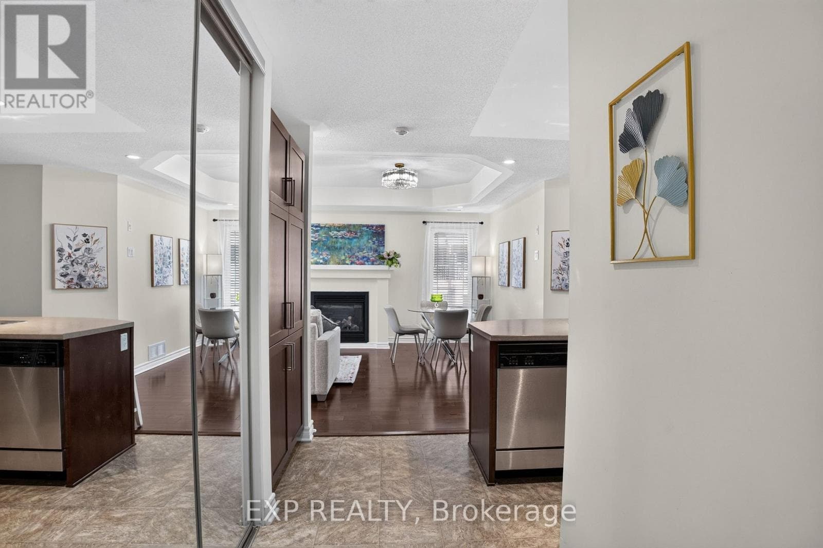 4 - 385 PASEO PRIVATE — photo 4