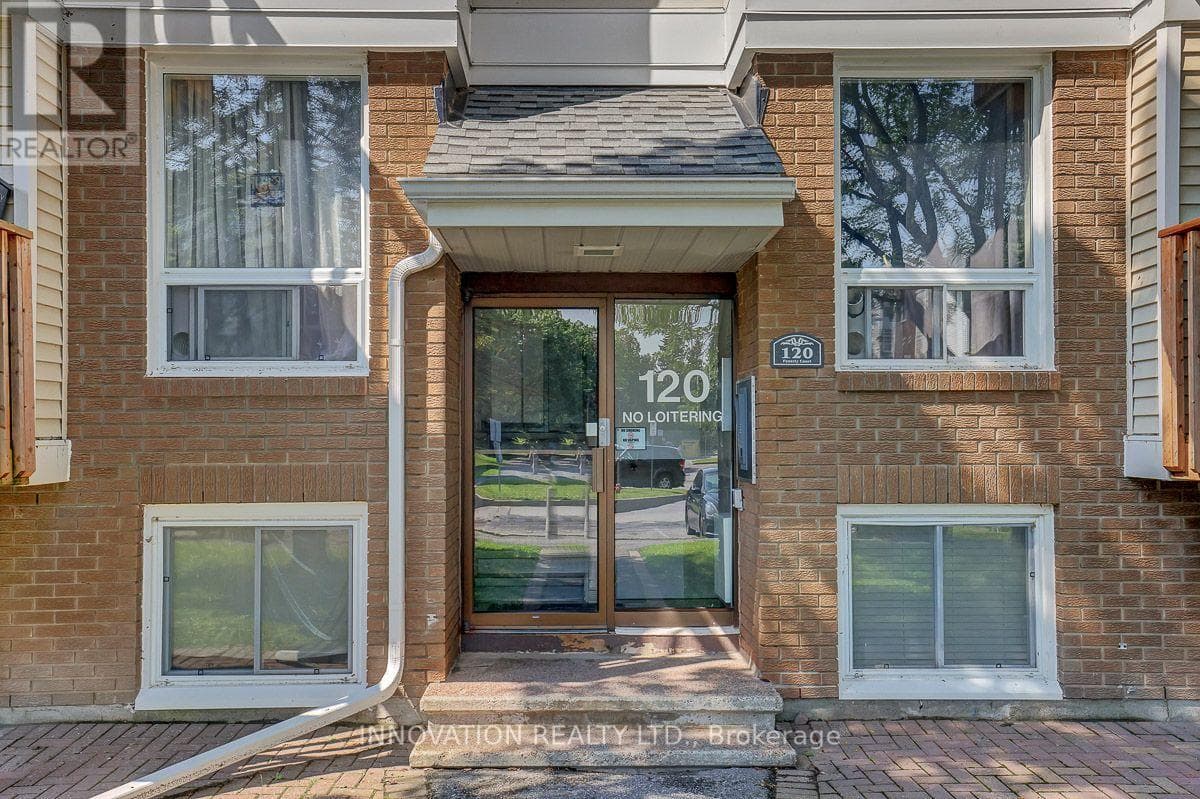 2 - 120 FENERTY CRESCENT — photo 4