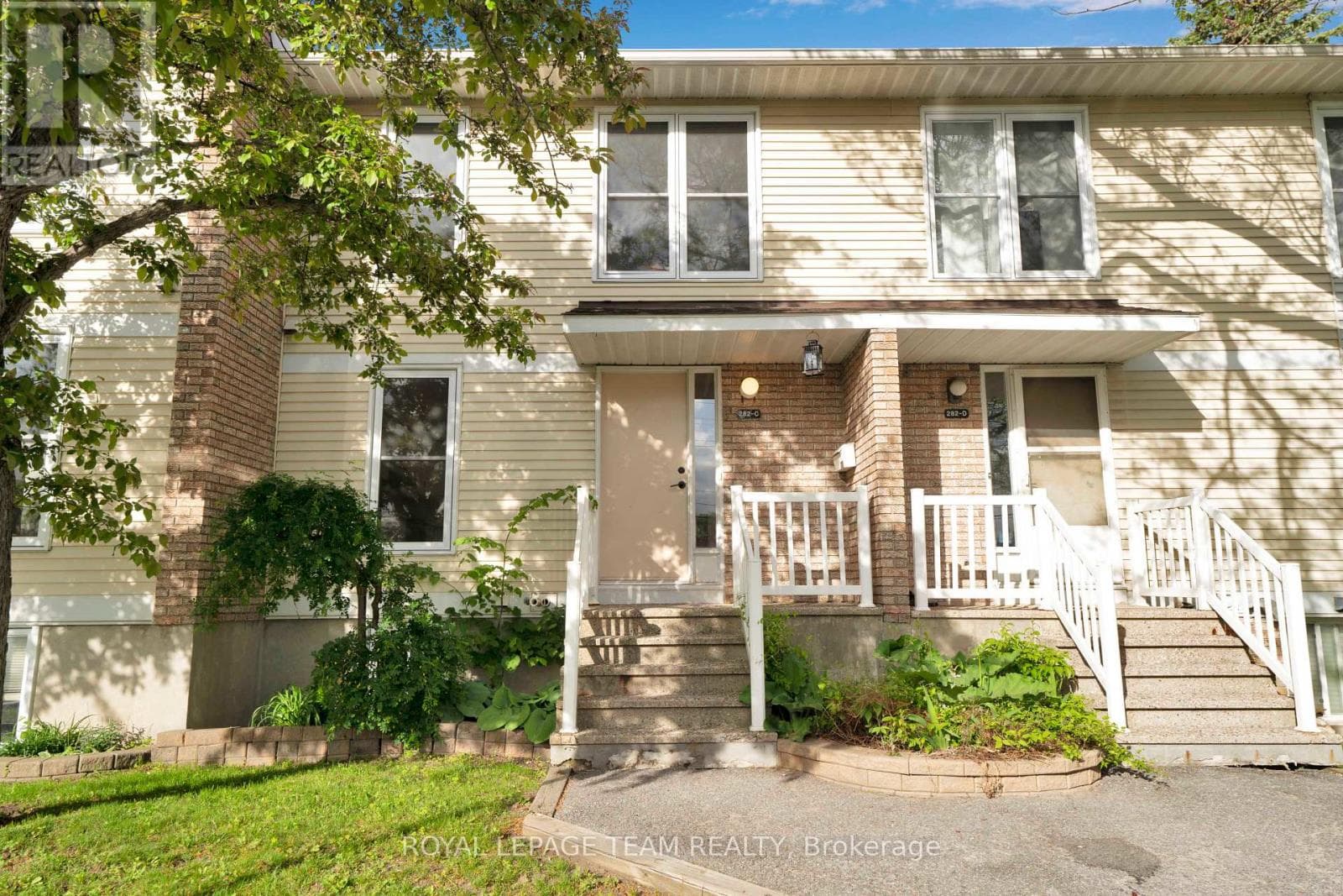 282 DALEHURST DRIVE — photo 1